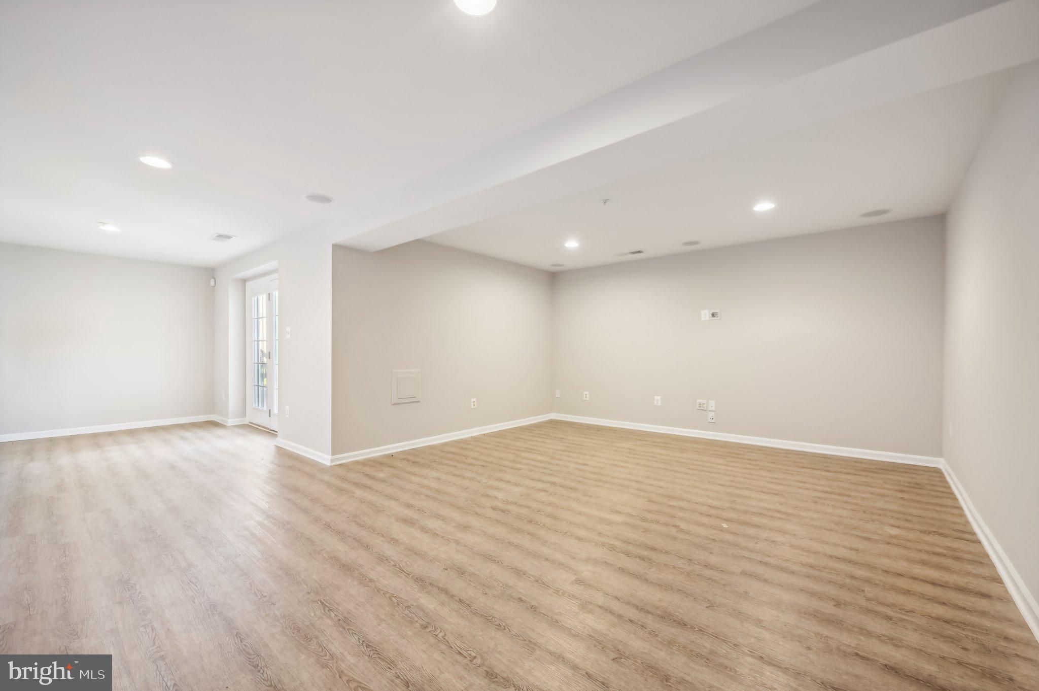 MANORWOOD - Residential