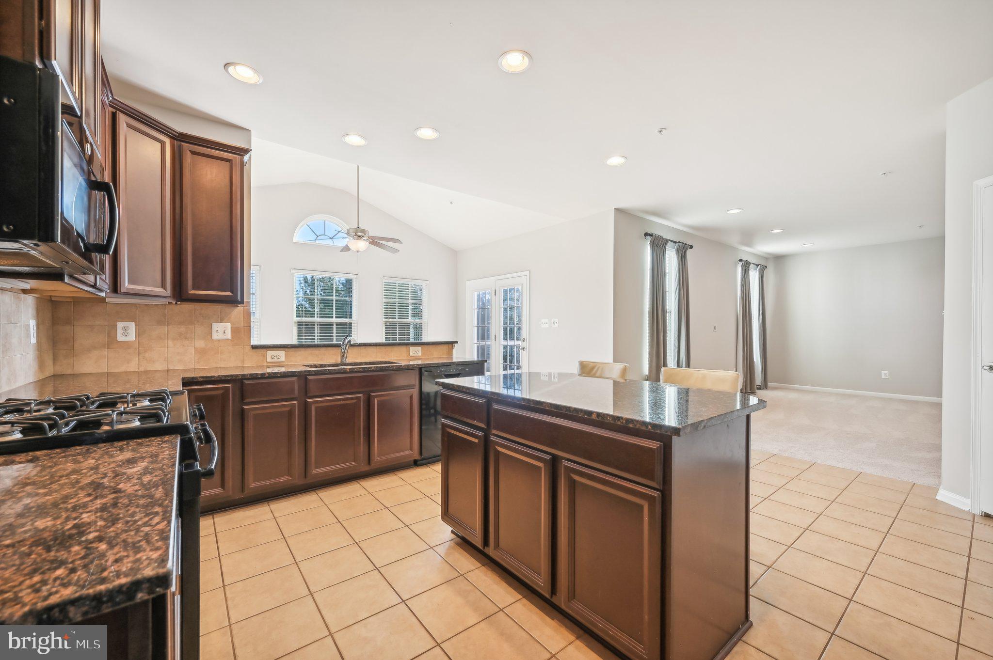 MANORWOOD - Residential