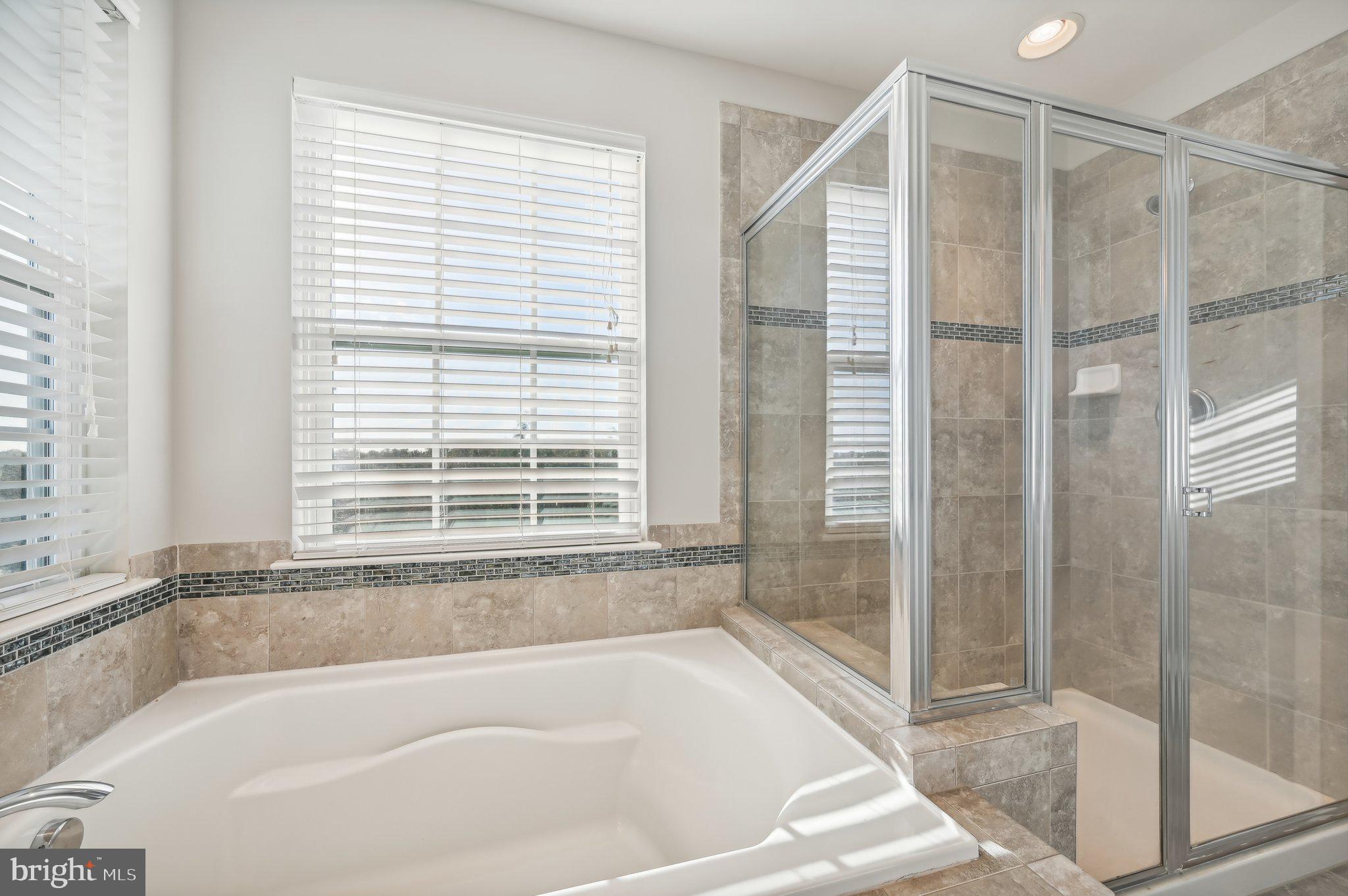 MANORWOOD - Residential