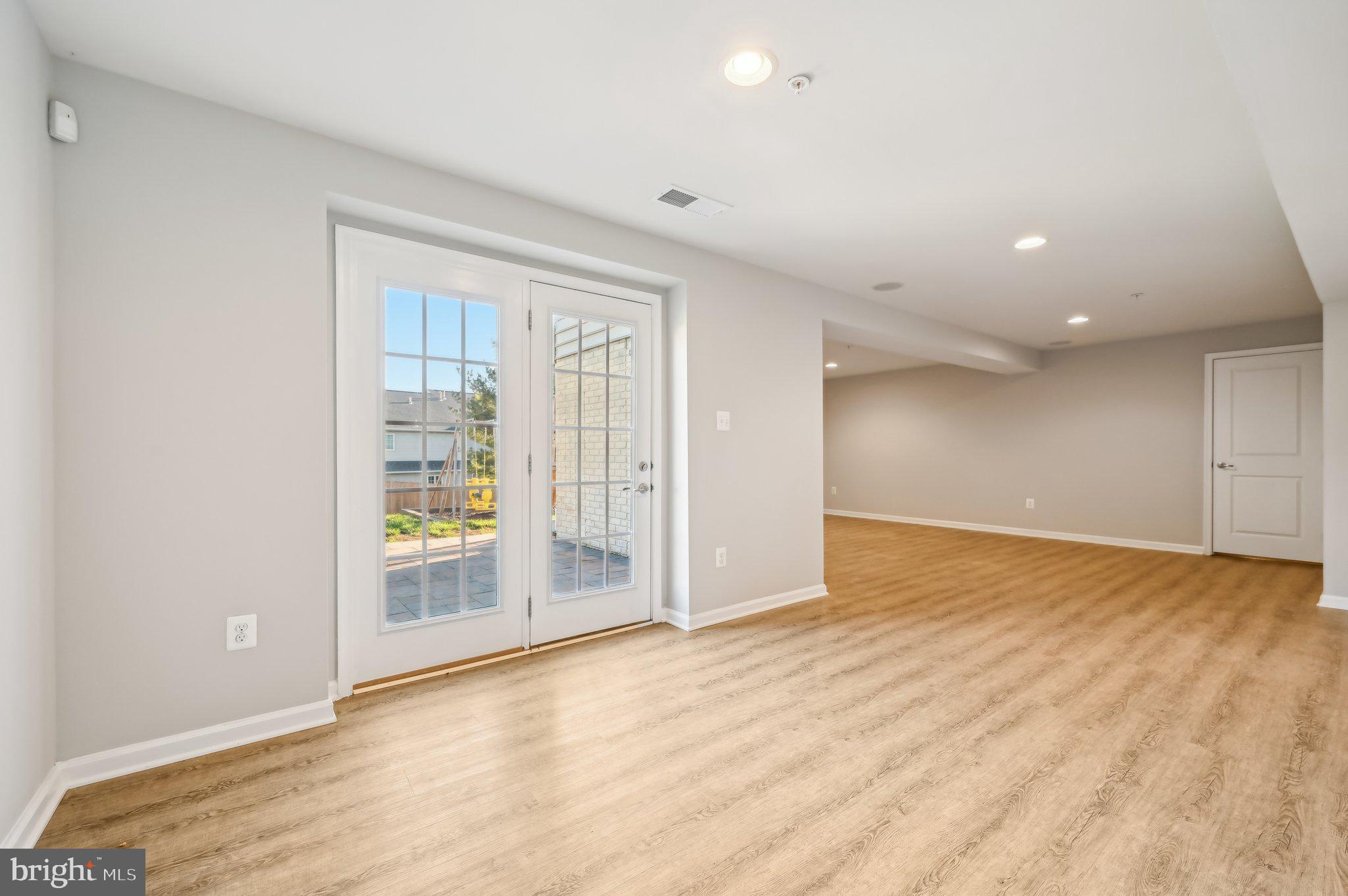 MANORWOOD - Residential