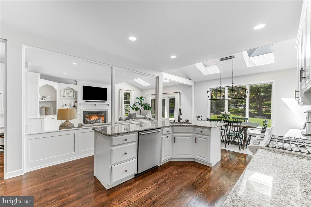 AVONWOOD - Residential