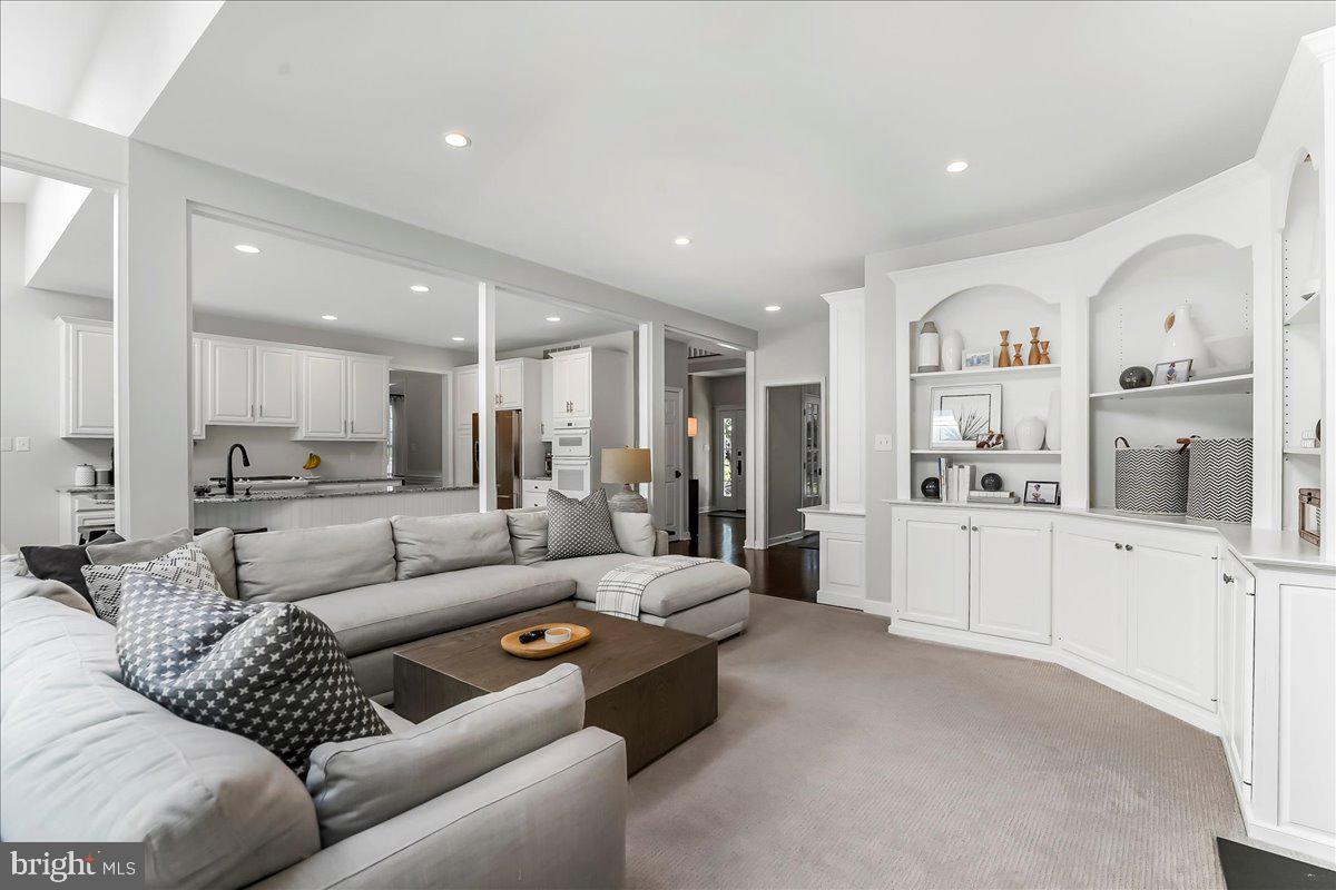 AVONWOOD - Residential