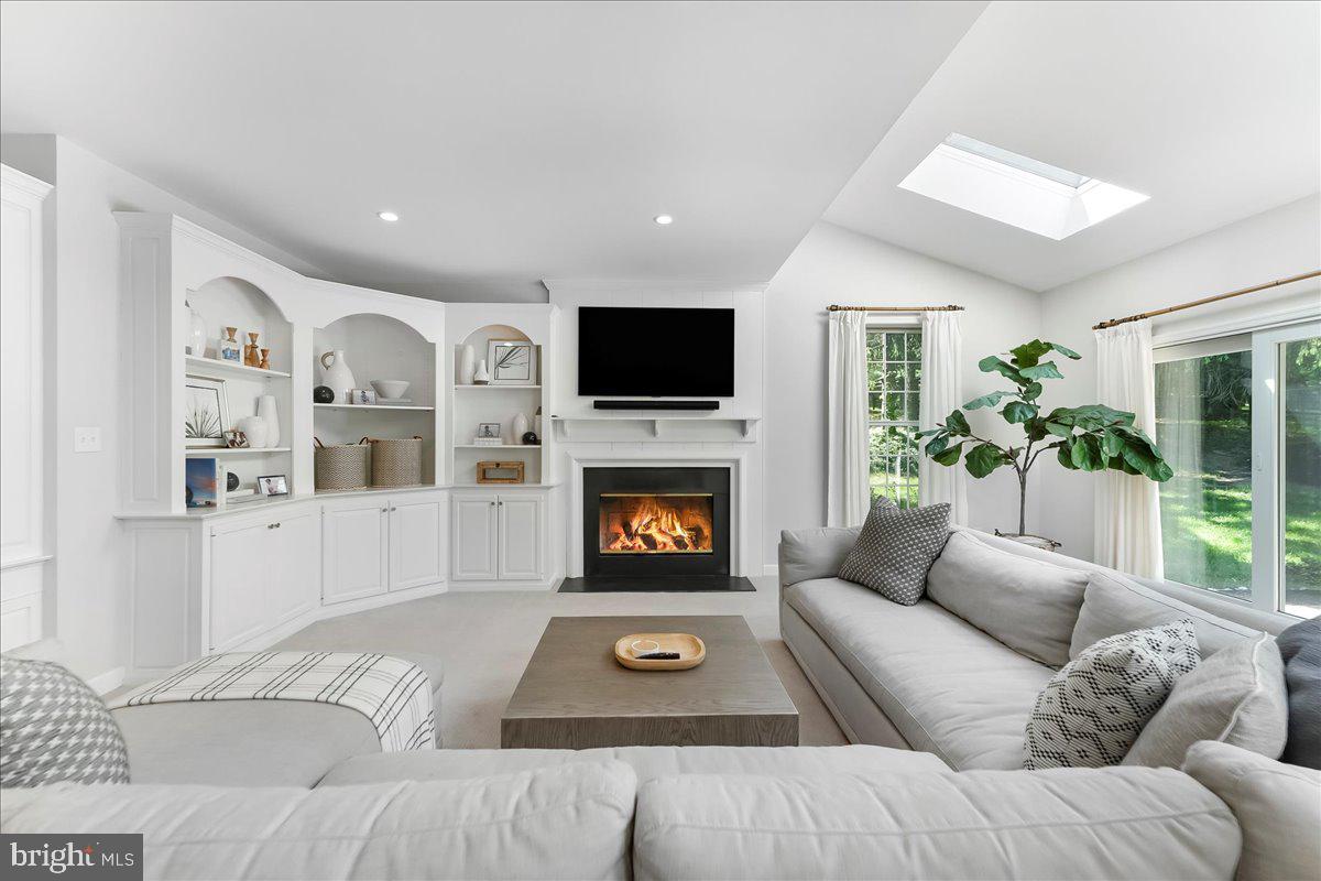 AVONWOOD - Residential