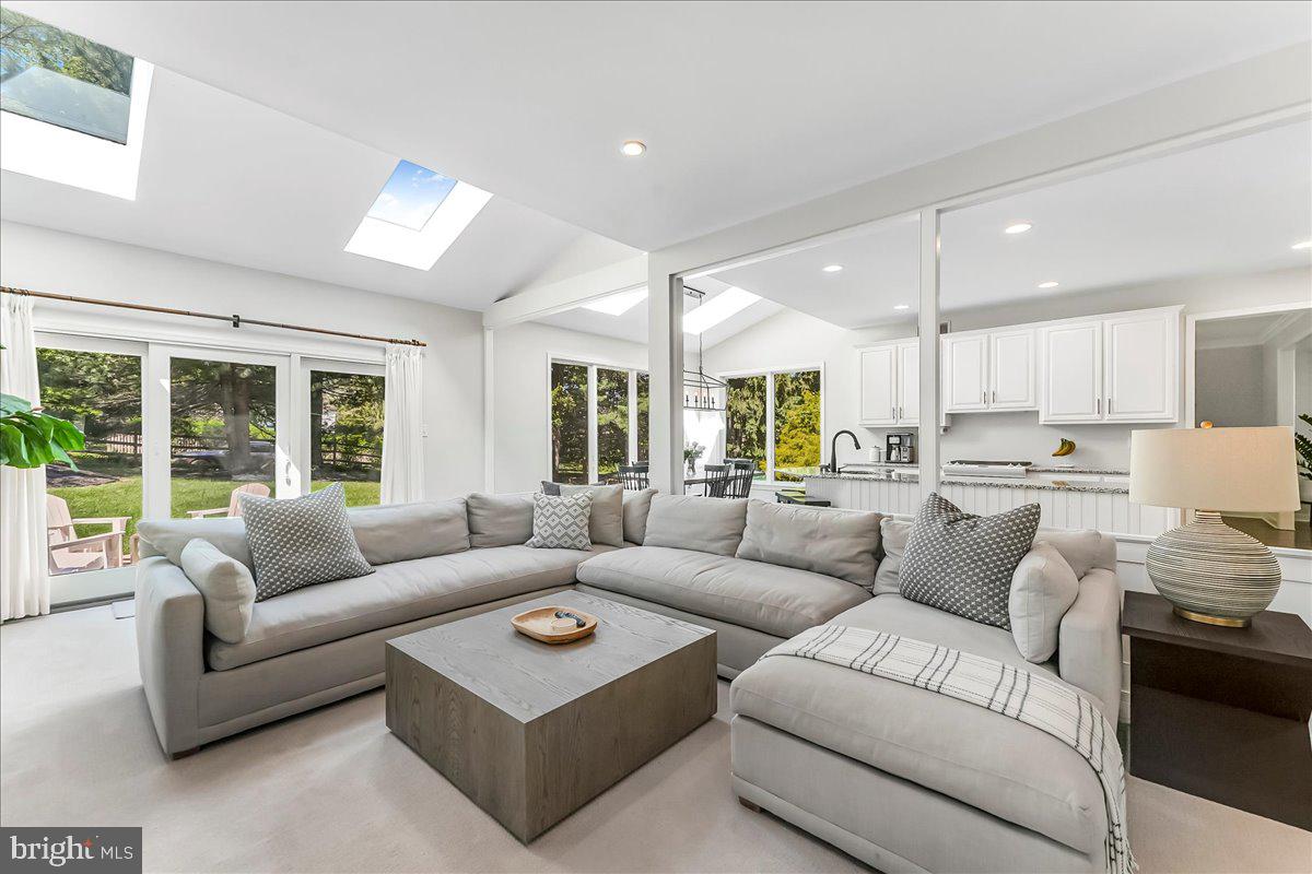 AVONWOOD - Residential