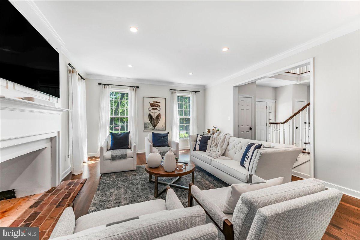 AVONWOOD - Residential