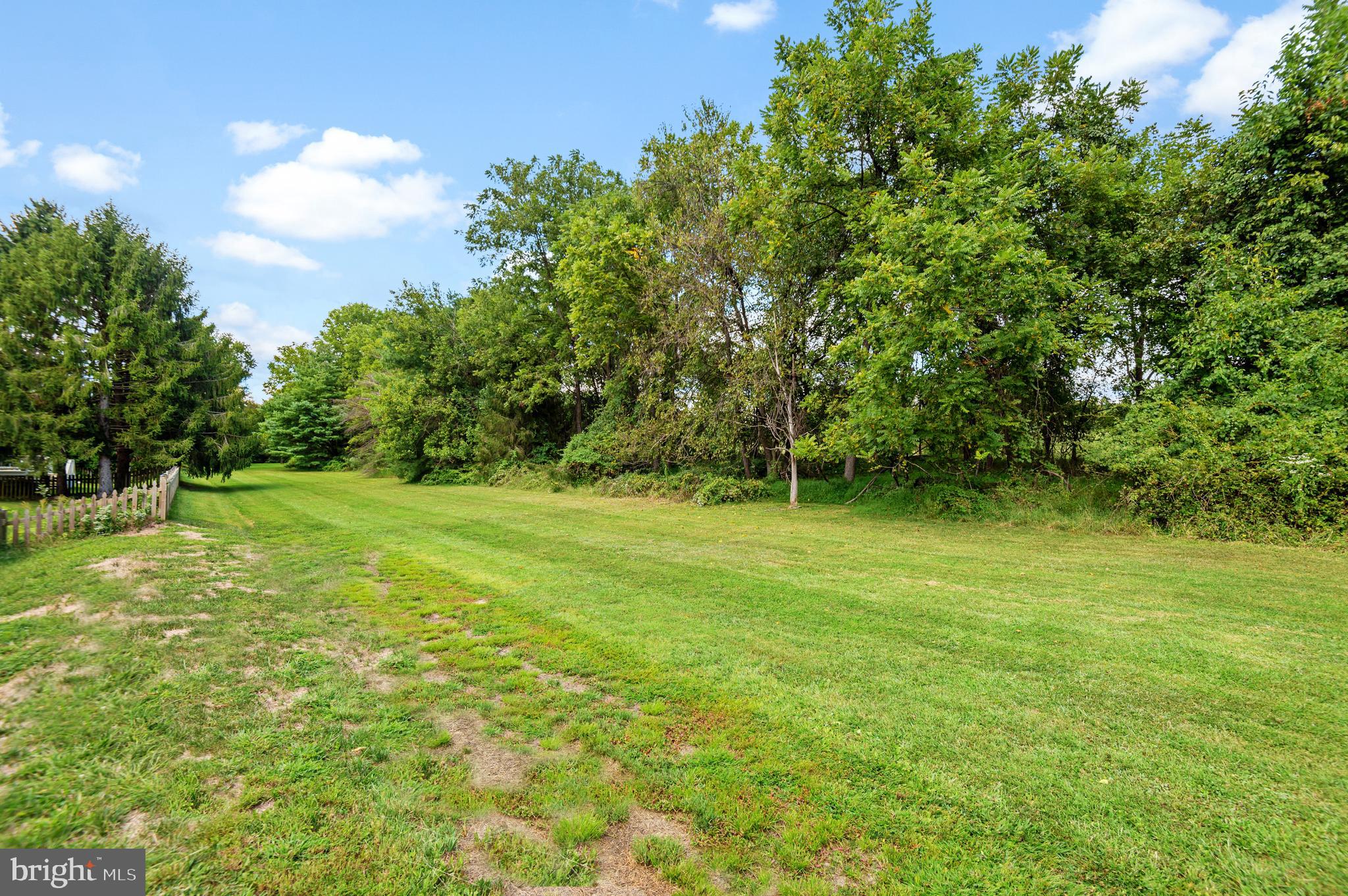 PADONIA COMPLEX - Residential