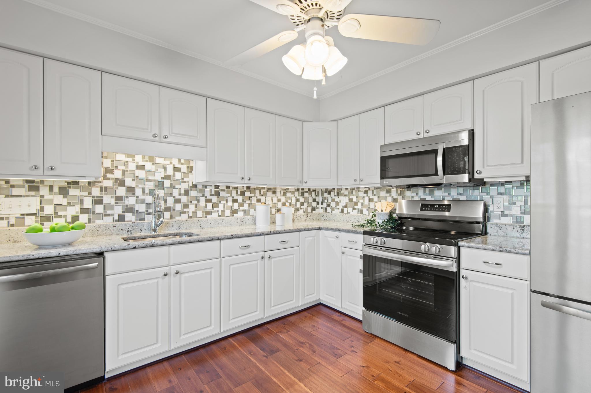 PADONIA COMPLEX - Residential