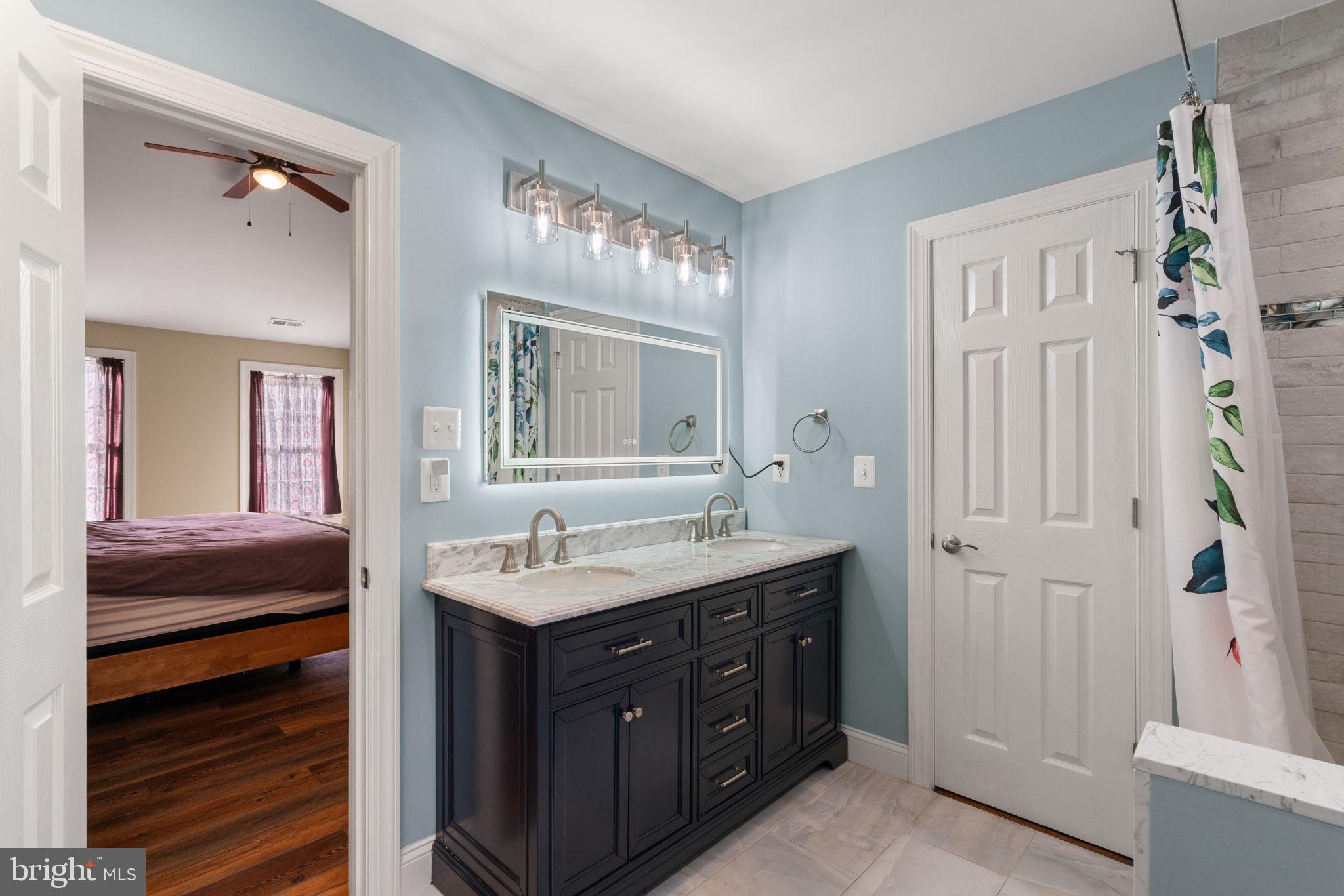 TOWLES - Residential