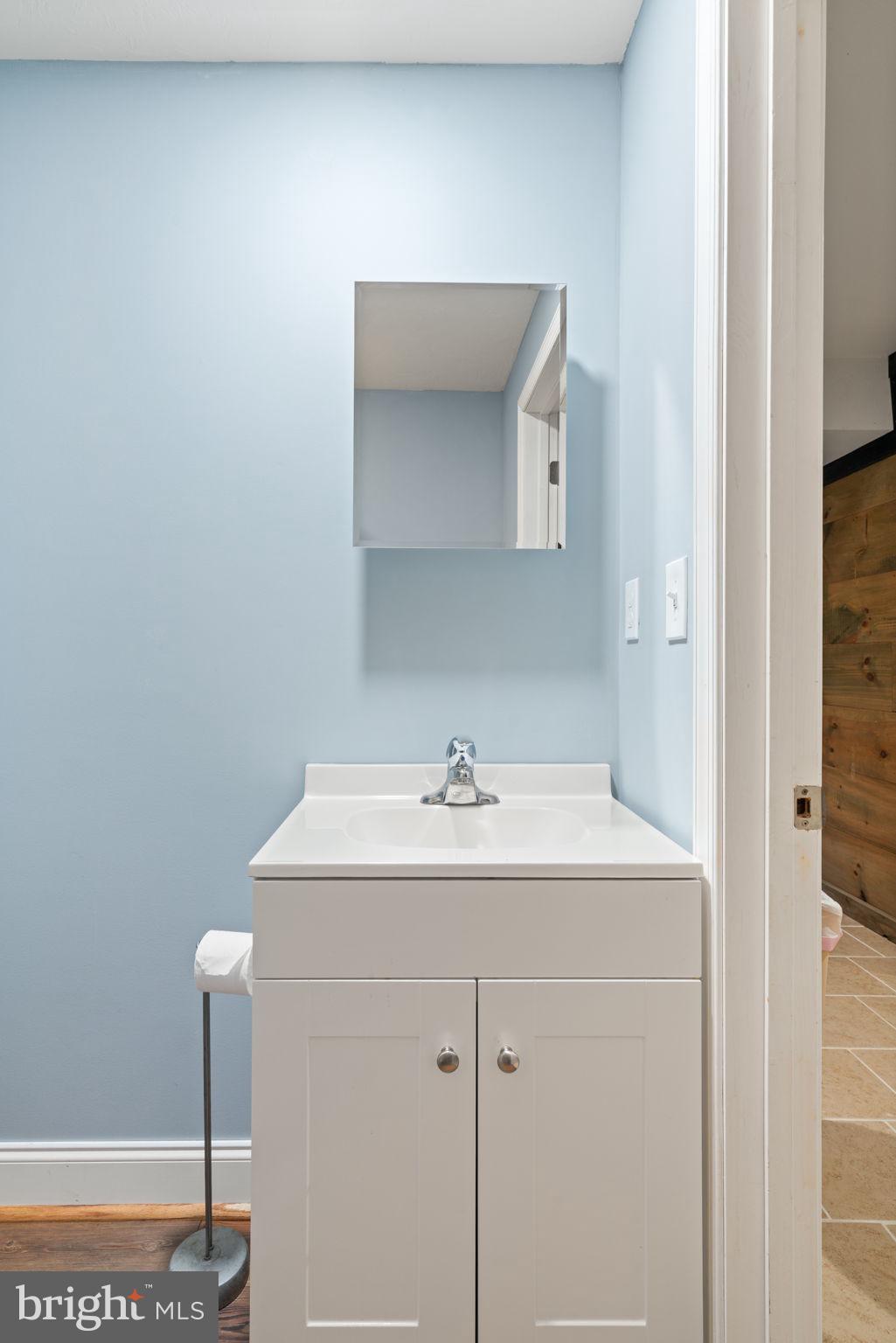 TOWLES - Residential