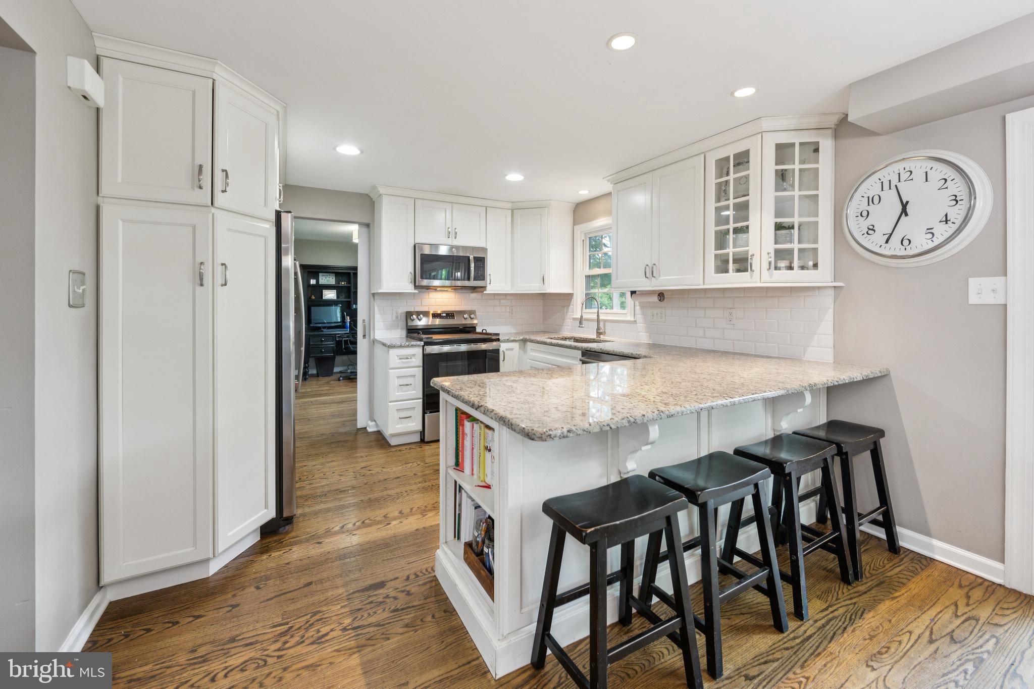 WEST WAYNE - Residential