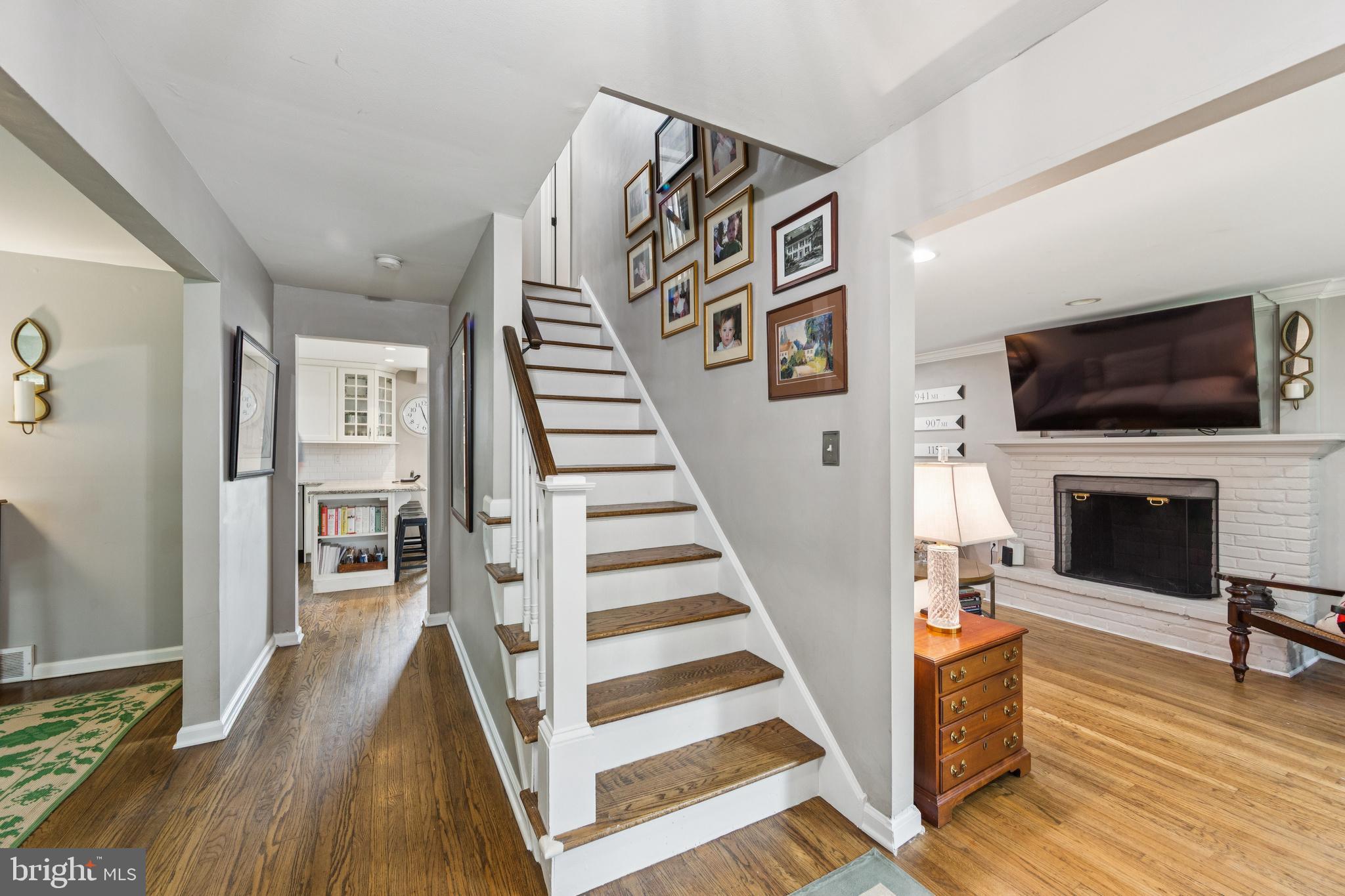 15 OAKFORD ROAD