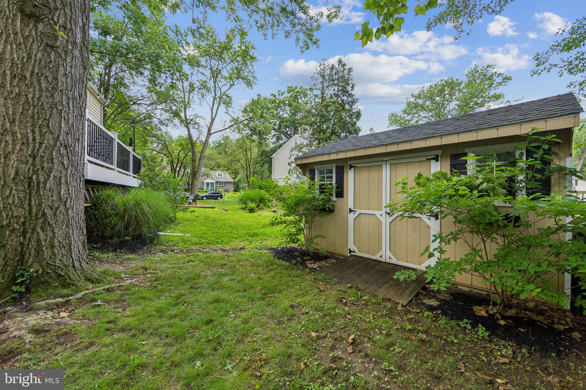 WEST WAYNE - Residential