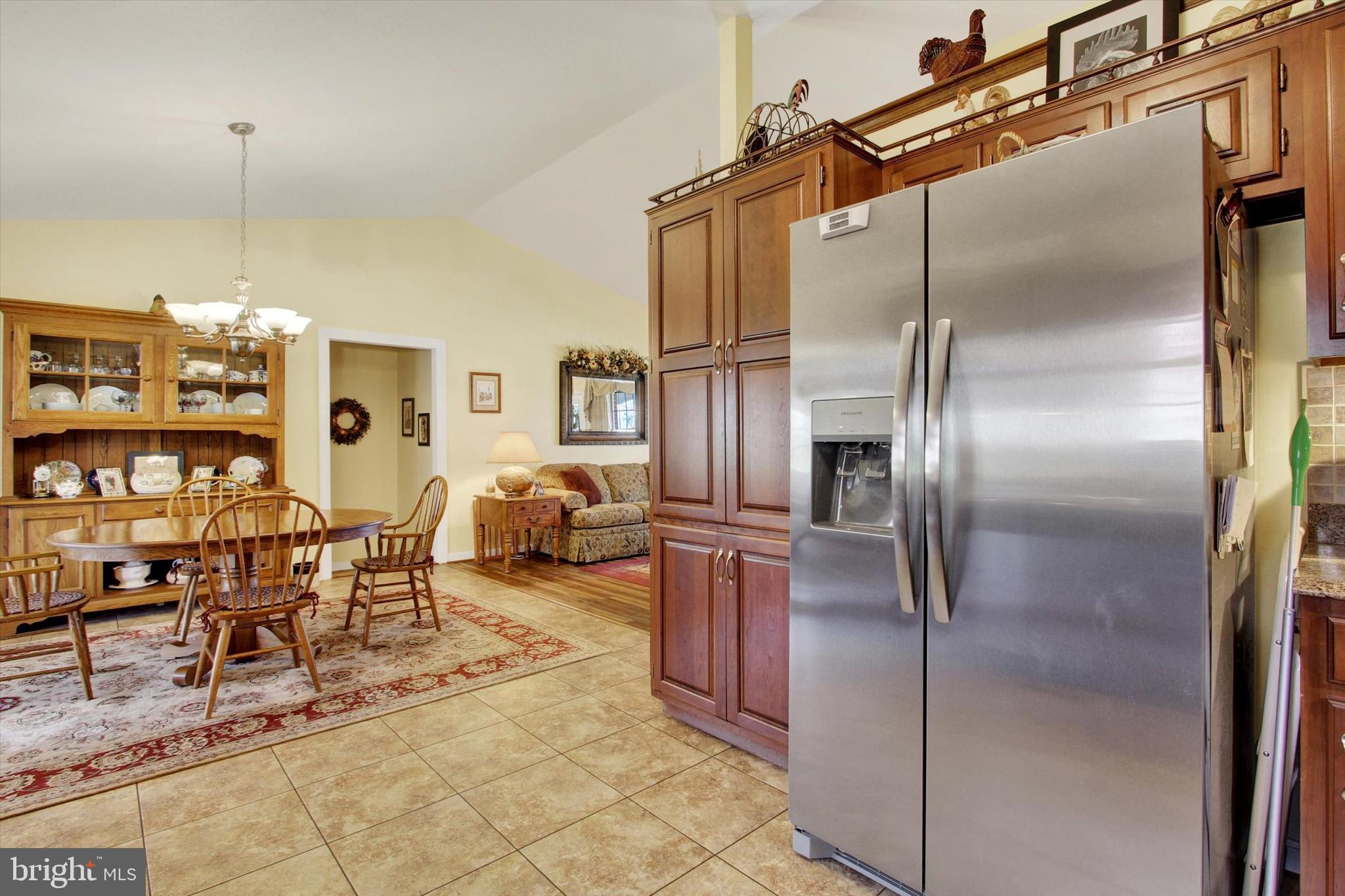 LAKE MEADE - Residential