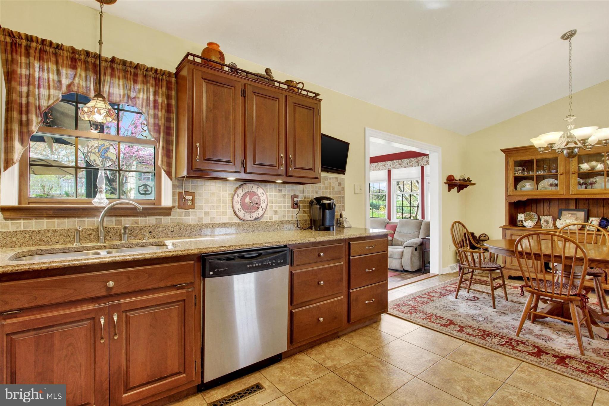 LAKE MEADE - Residential