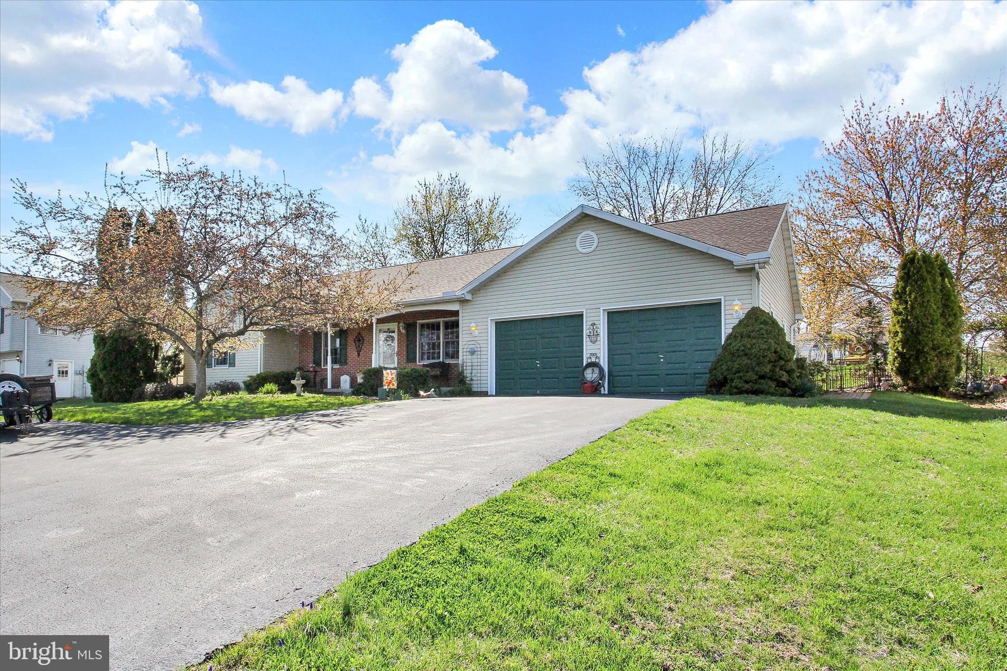 LAKE MEADE - Residential