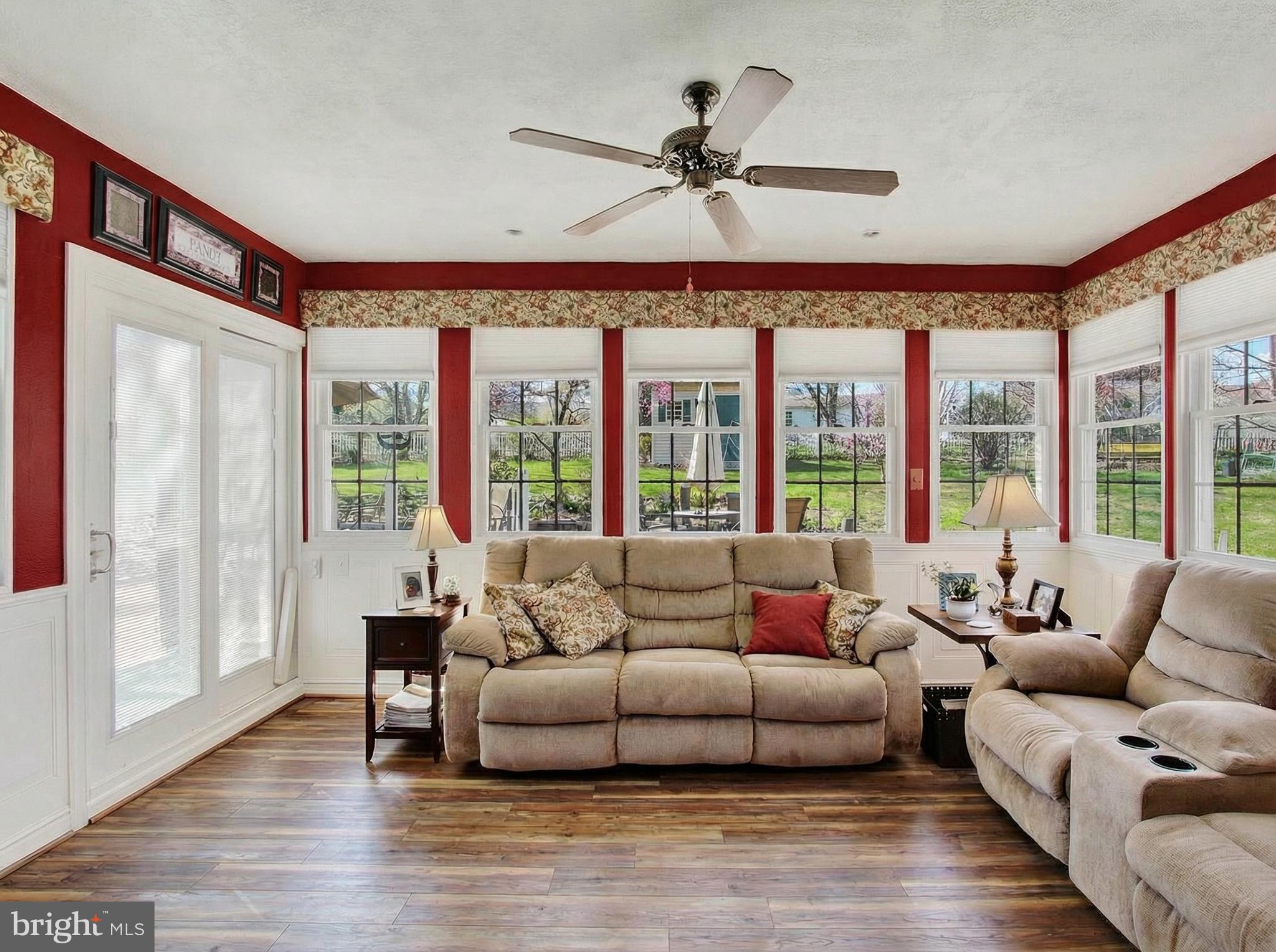 LAKE MEADE - Residential