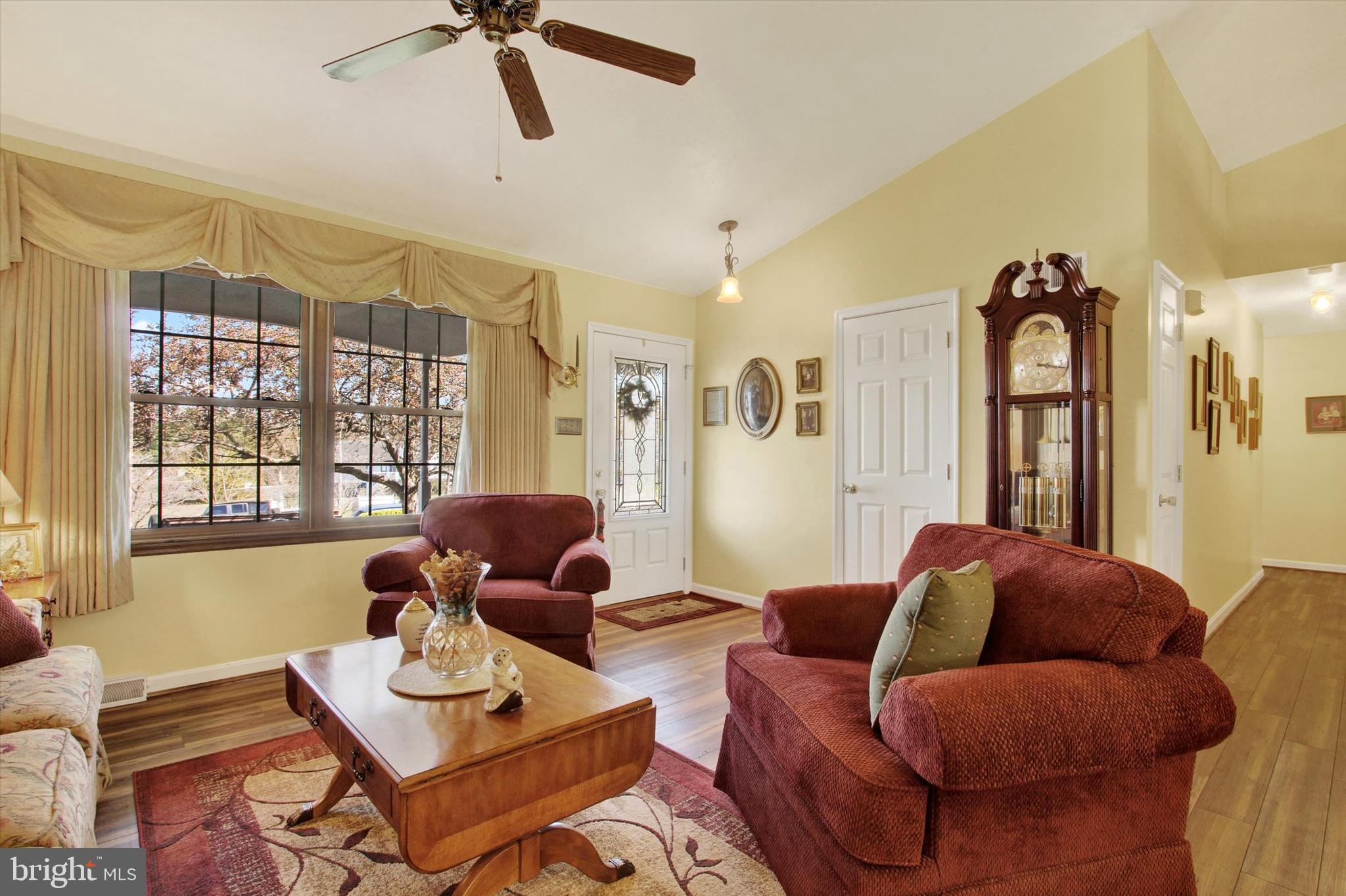 LAKE MEADE - Residential