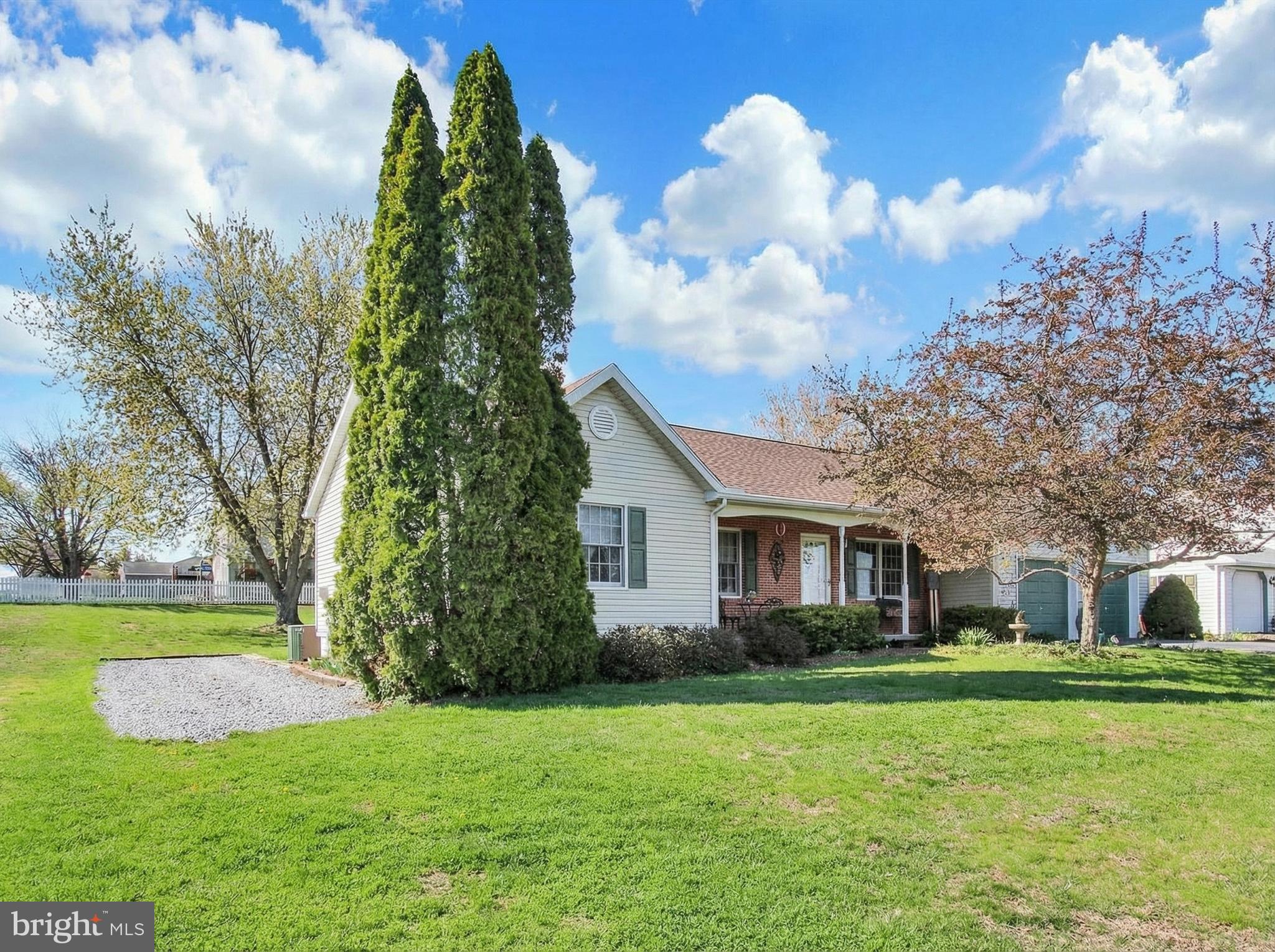 LAKE MEADE - Residential