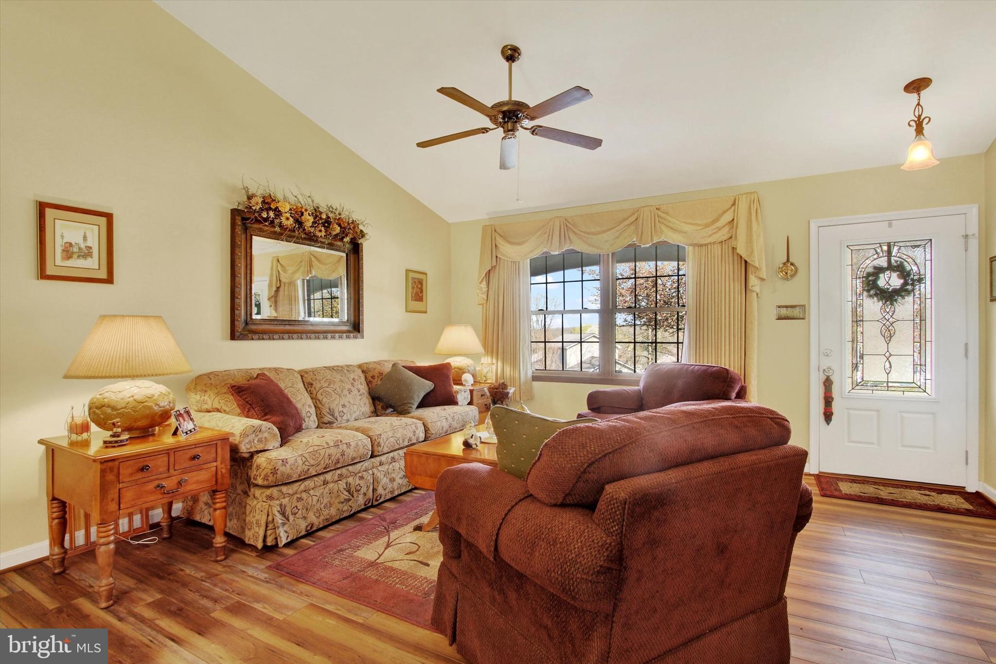 LAKE MEADE - Residential