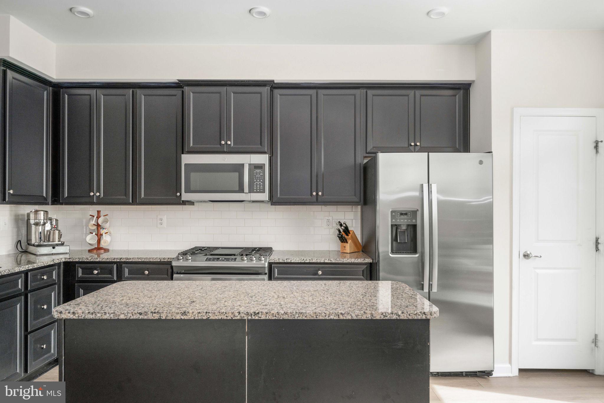 FREDERICKSBURG CITY - Residential