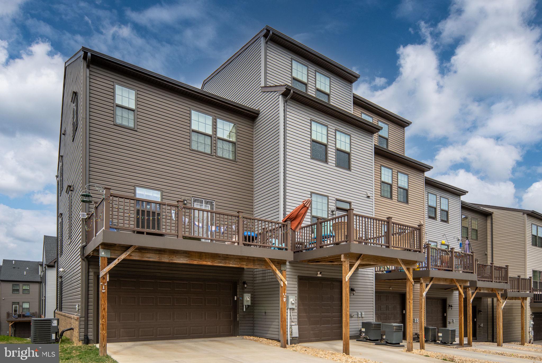 FREDERICKSBURG CITY - Residential