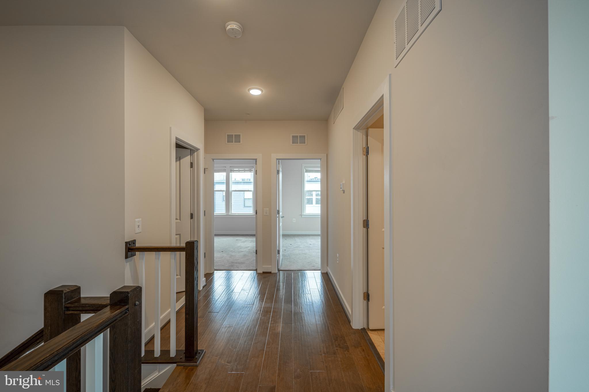 METROPARK AT ARROWBROOK - Residential Lease