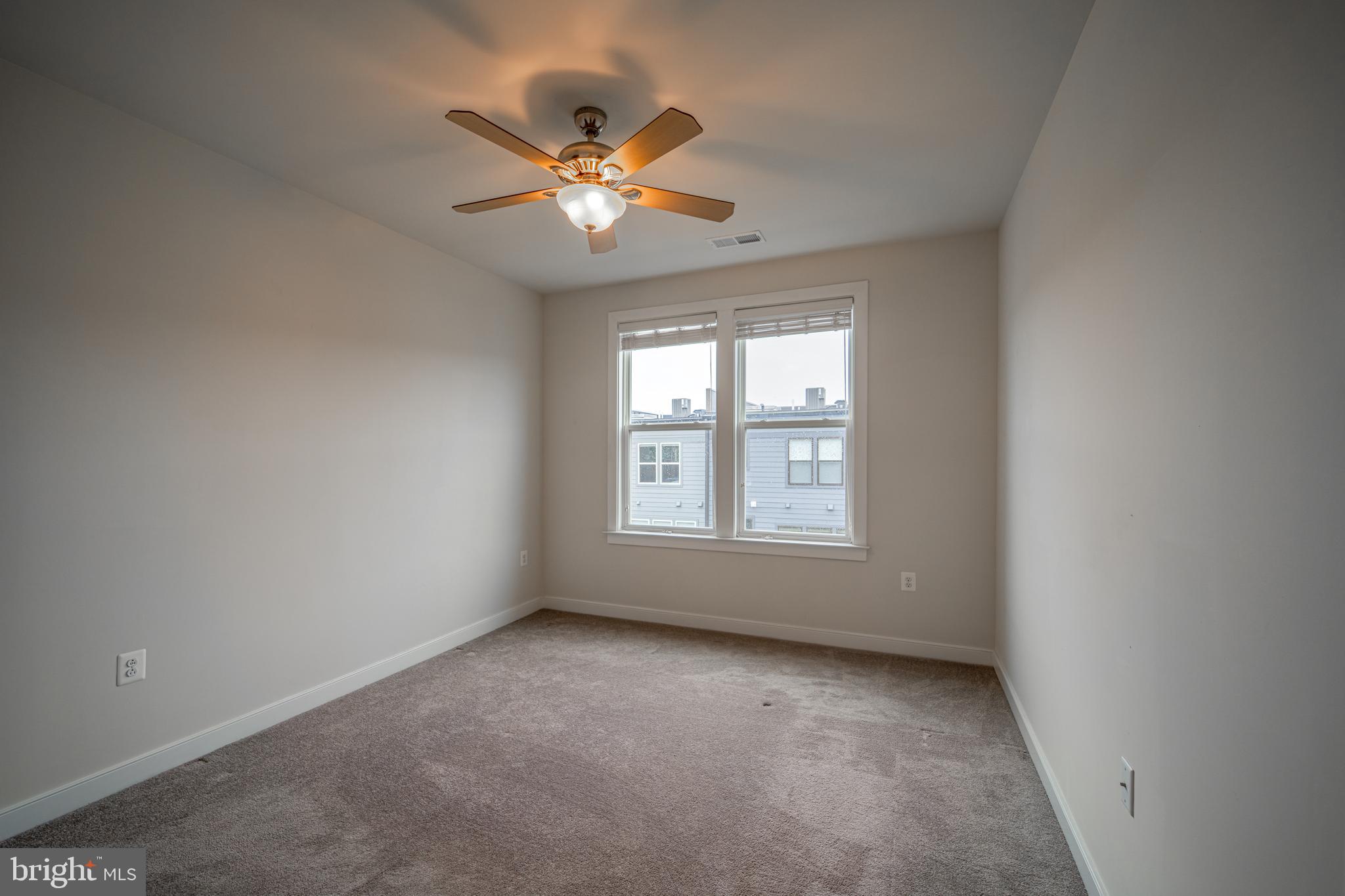 METROPARK AT ARROWBROOK - Residential Lease