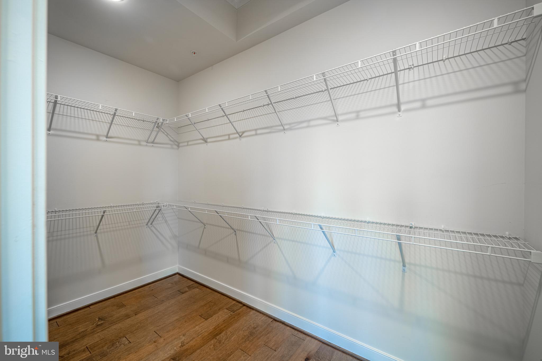 METROPARK AT ARROWBROOK - Residential Lease