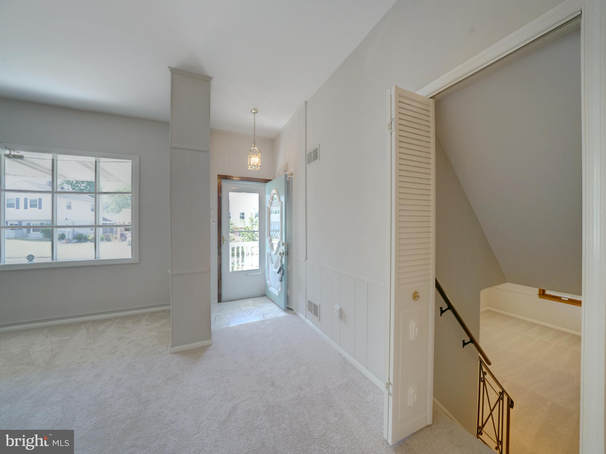 CALVERTON - Residential