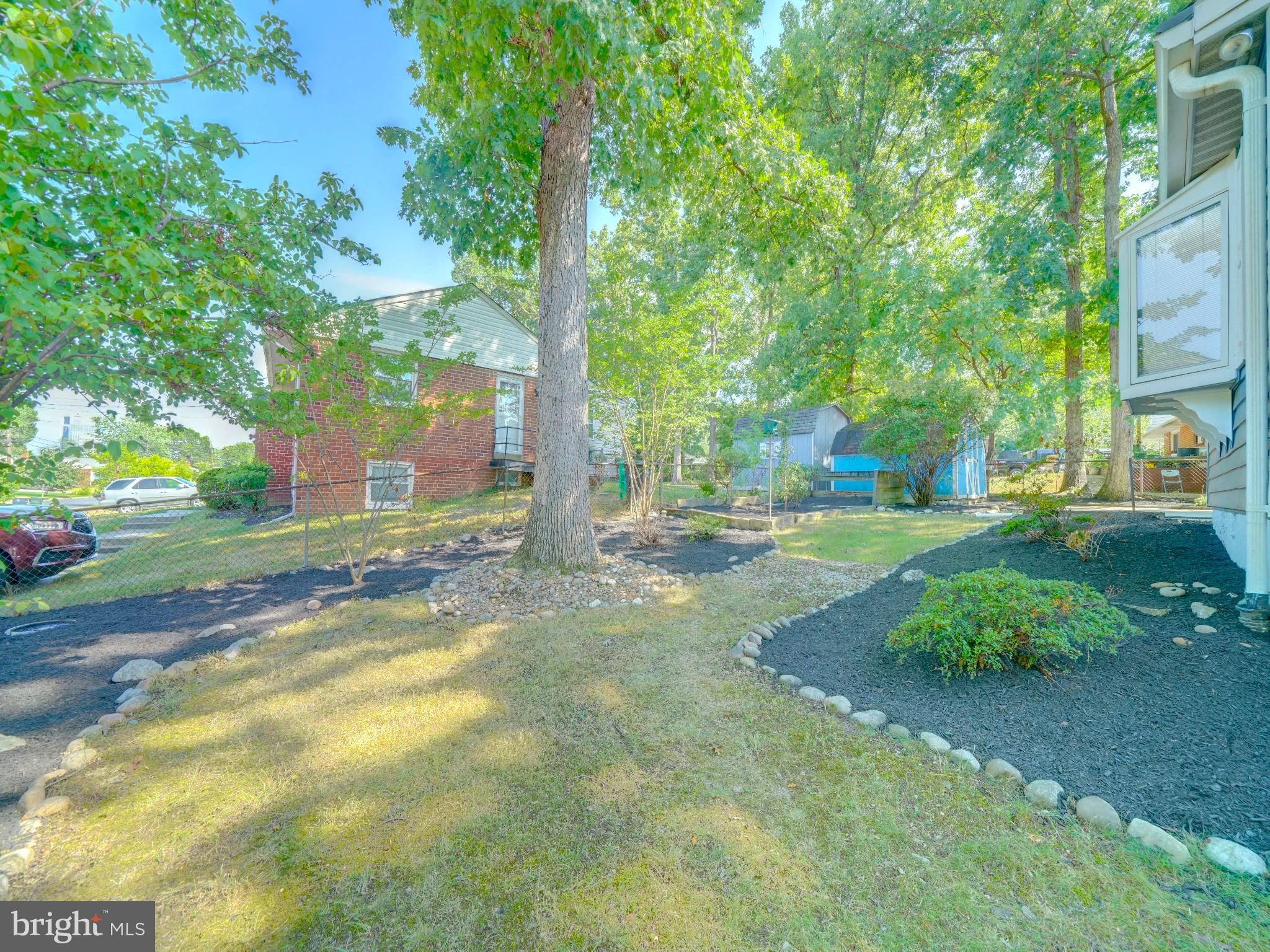 CALVERTON - Residential