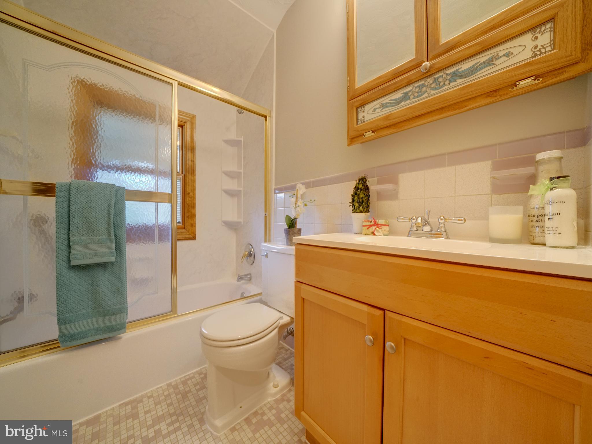 CALVERTON - Residential