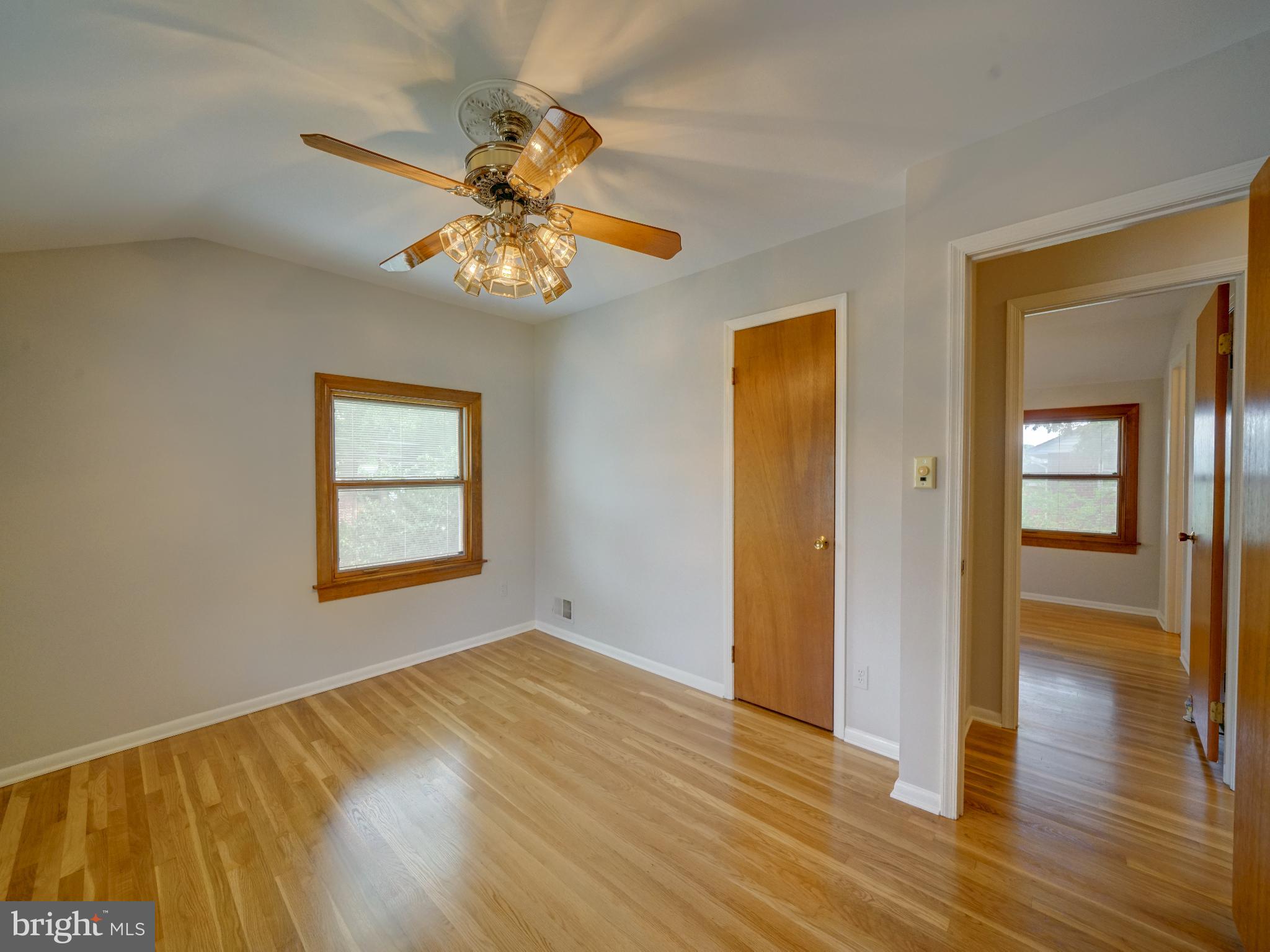 CALVERTON - Residential