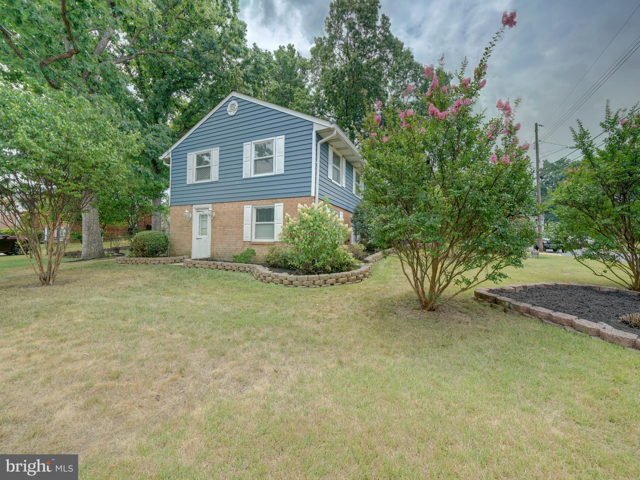 CALVERTON - Residential