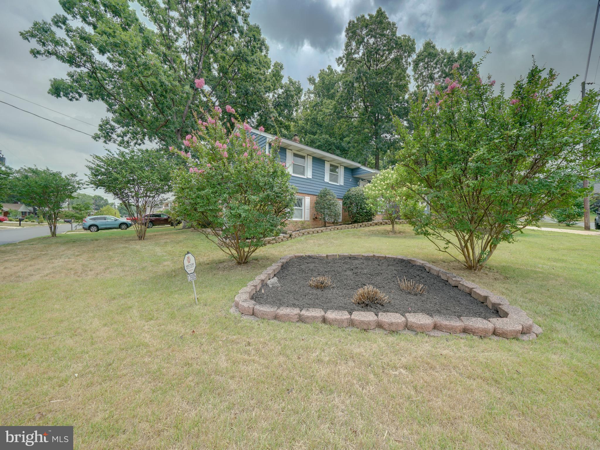 CALVERTON - Residential