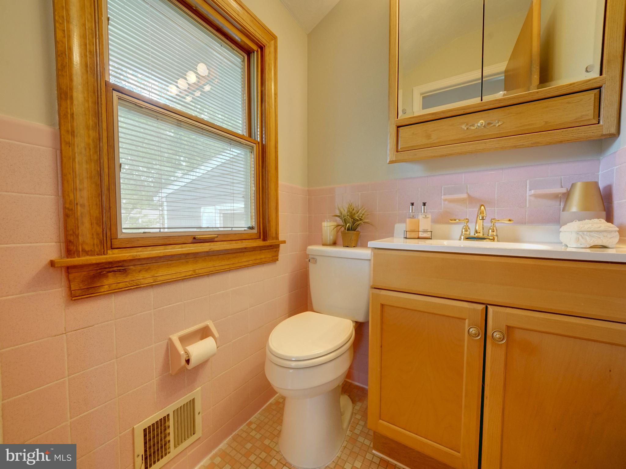 CALVERTON - Residential