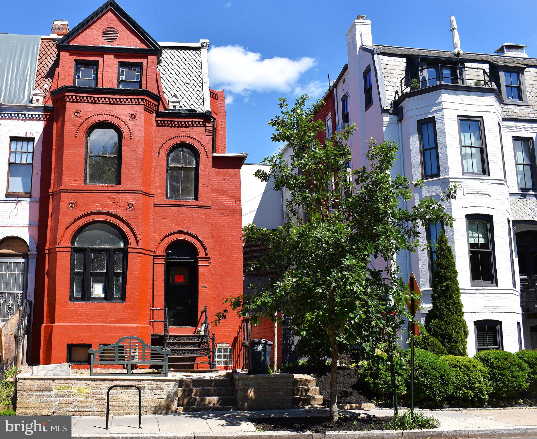 1605 15TH STREET NW