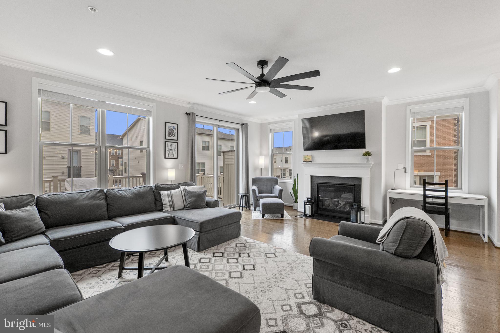 CABIN BRANCH - Residential