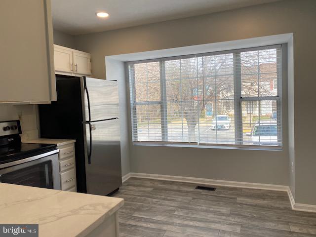 MAPLE SHADE - Residential Lease