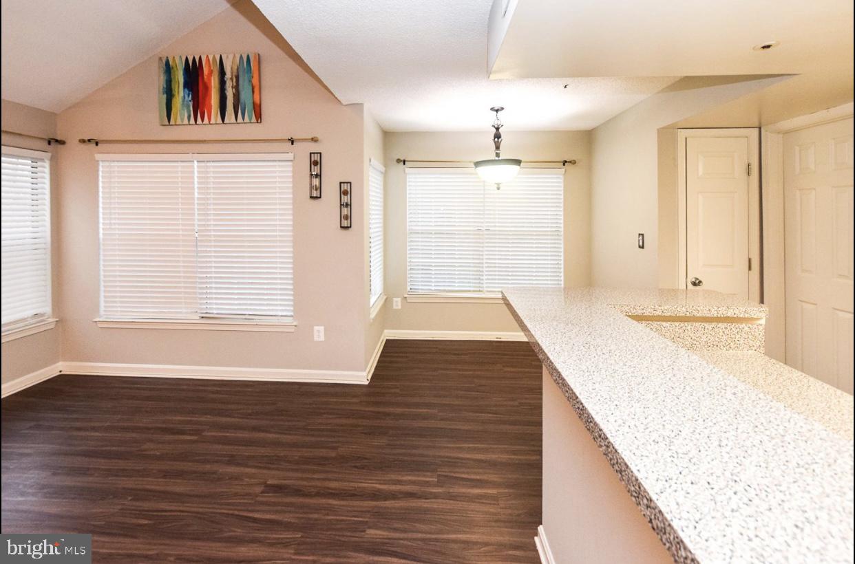 VISTAS AT LAKE ARBOR - Residential