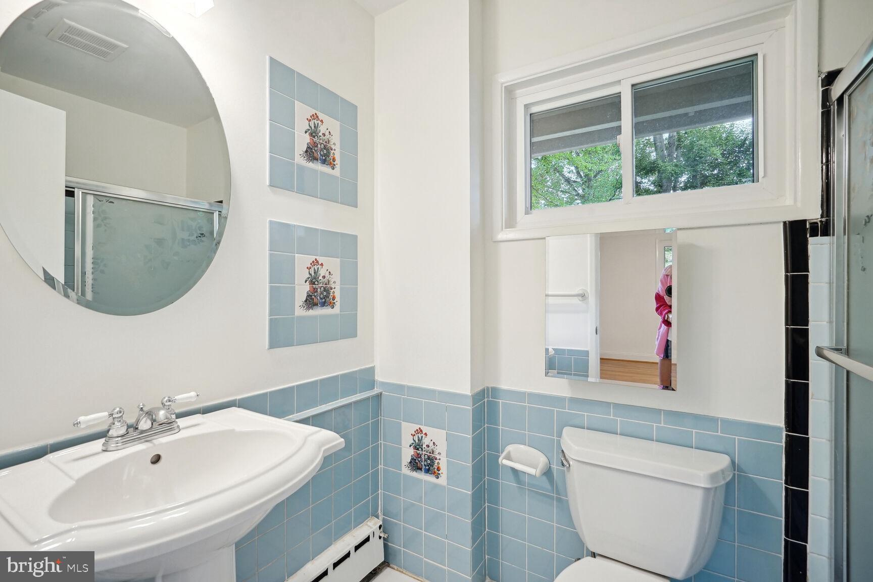 VALLEY BROOK - Residential