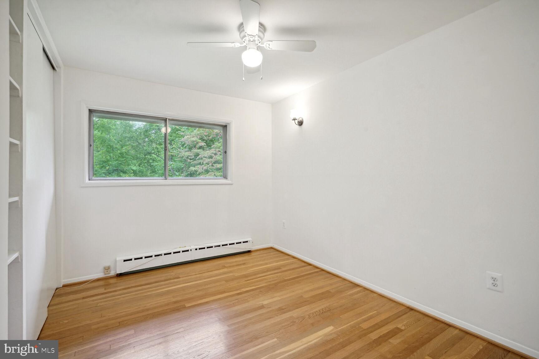 VALLEY BROOK - Residential