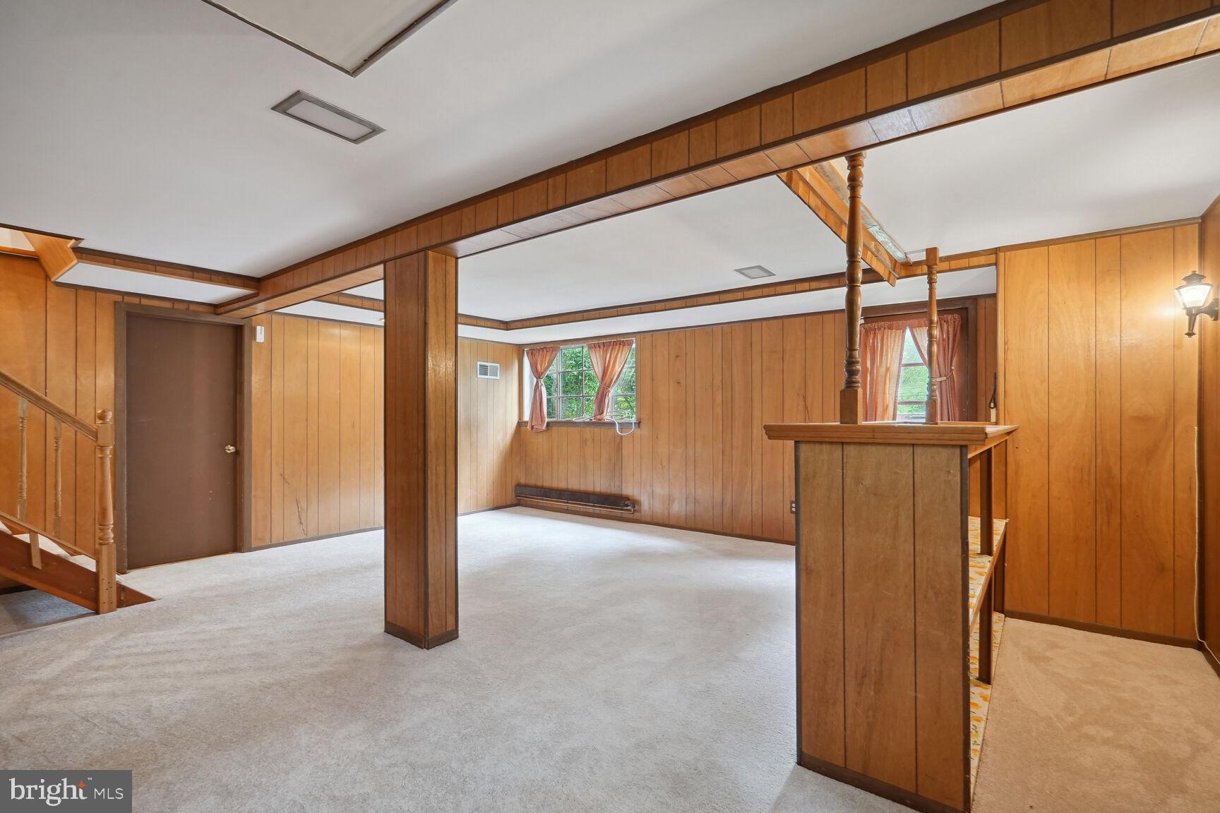 VALLEY BROOK - Residential