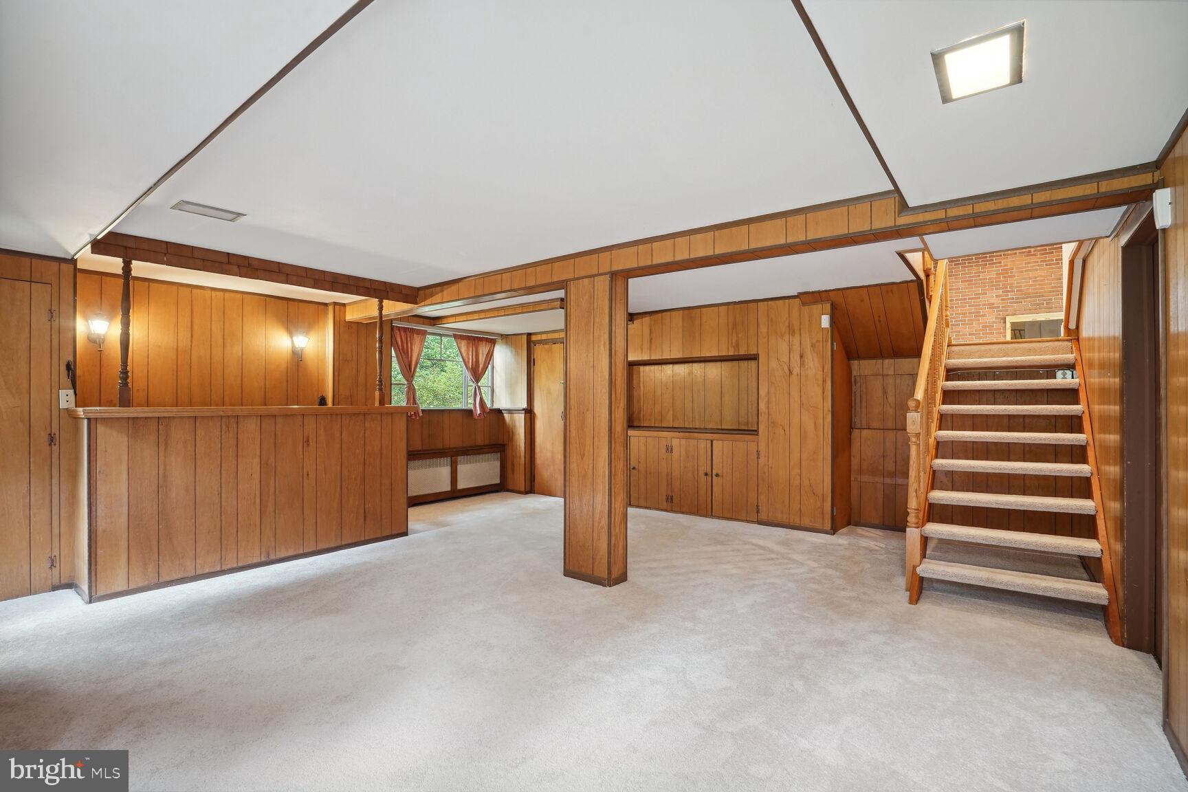 VALLEY BROOK - Residential