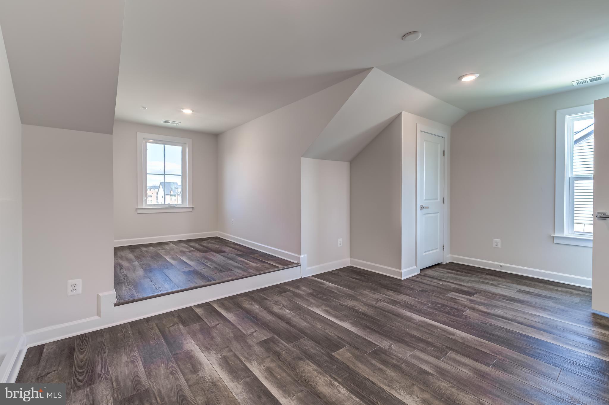 WESTMOORE AT MOOREFIELD - Residential Lease