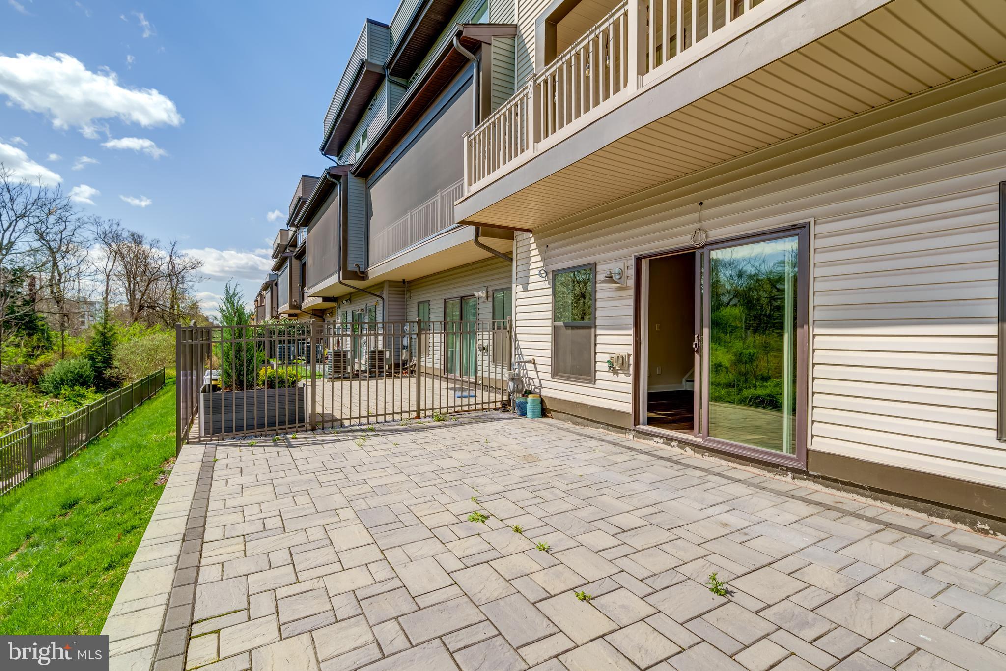 WESTMOORE AT MOOREFIELD - Residential Lease