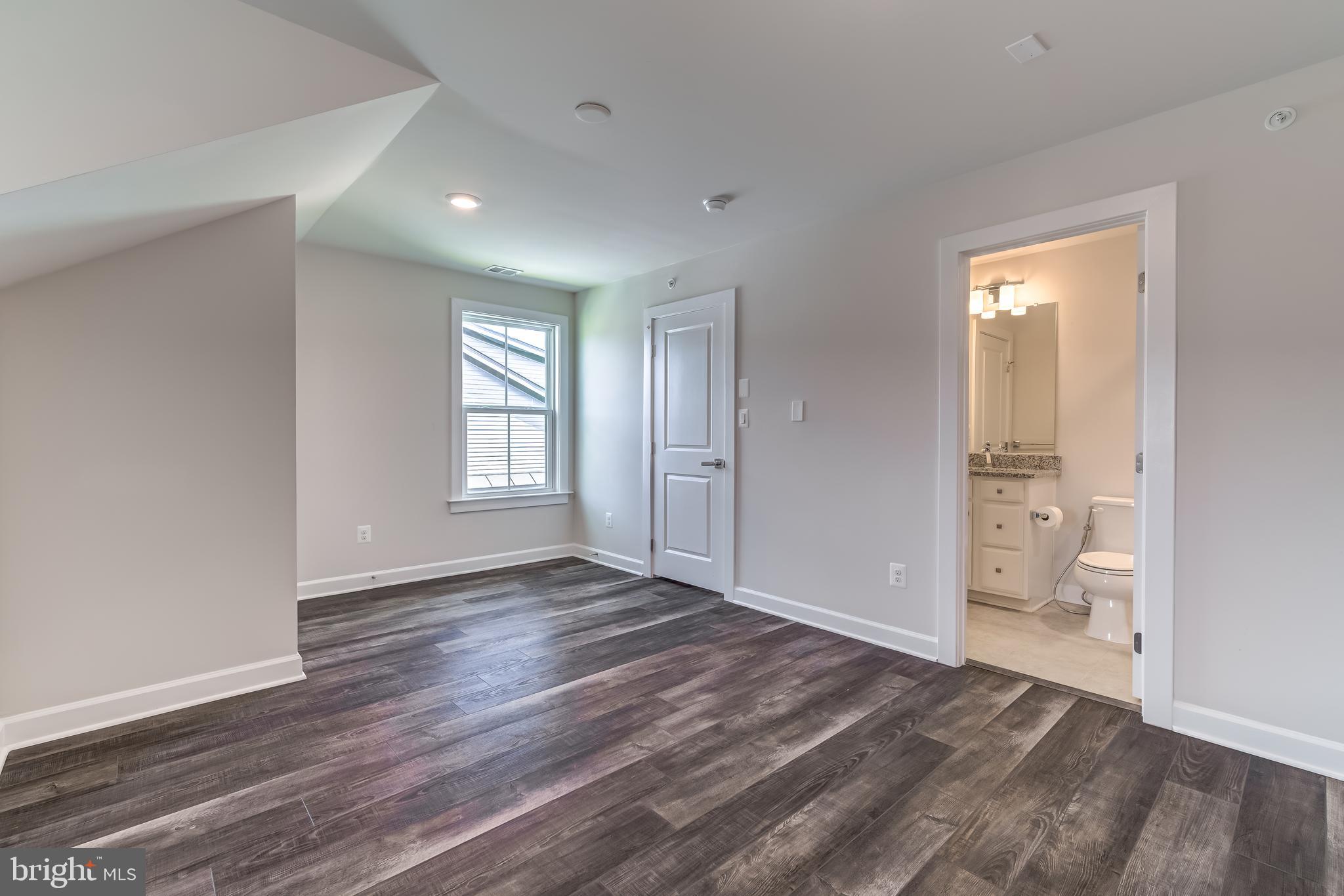 WESTMOORE AT MOOREFIELD - Residential Lease