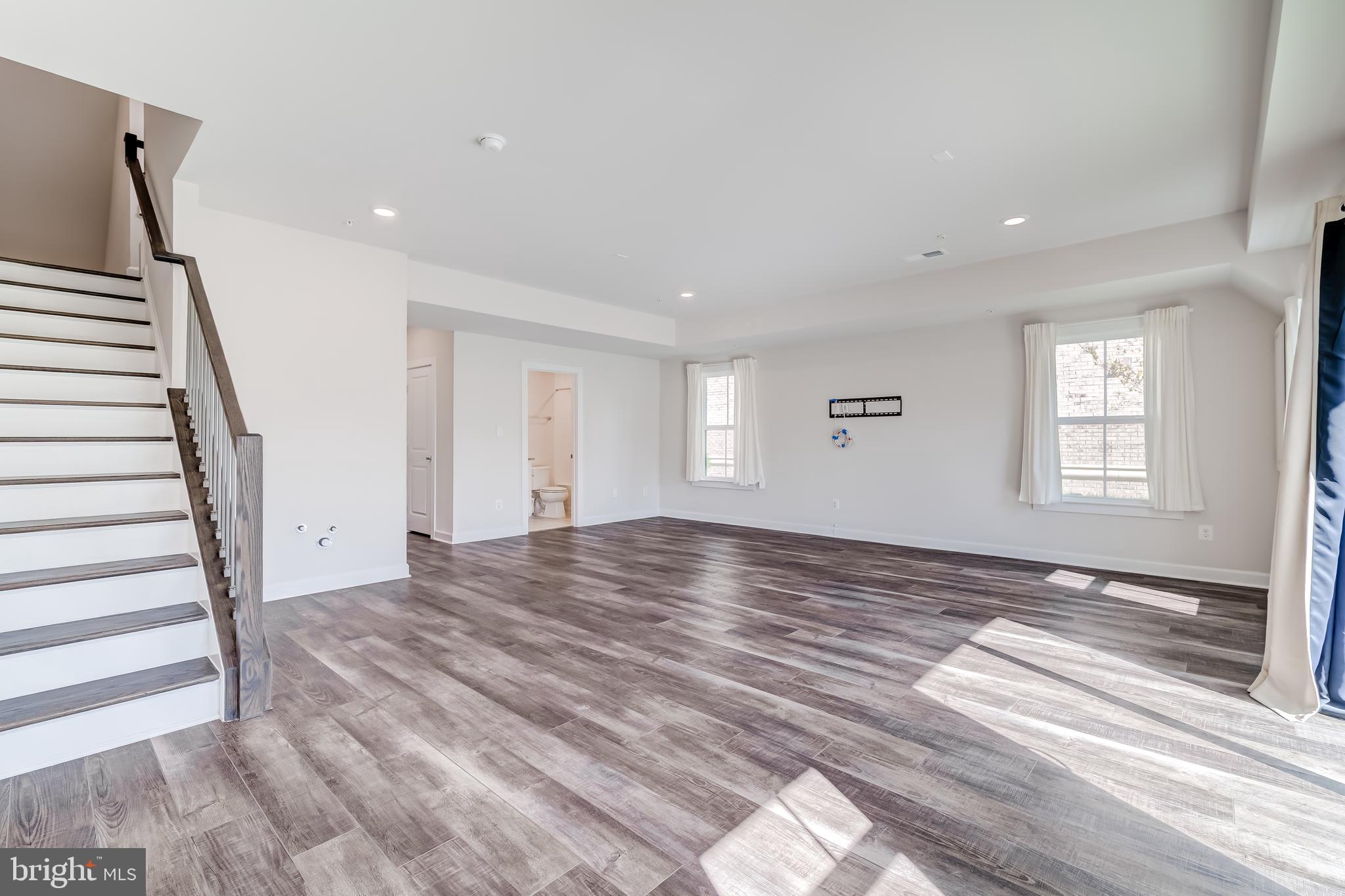 WESTMOORE AT MOOREFIELD - Residential Lease