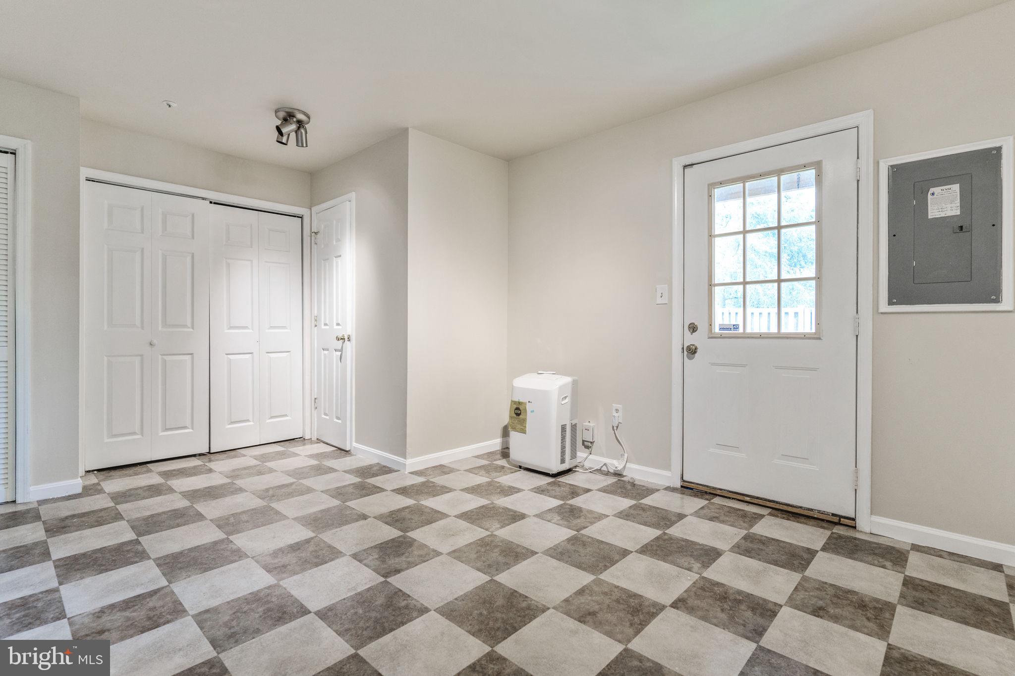 VILLAGES OF MARLBOROUGH - Residential Lease