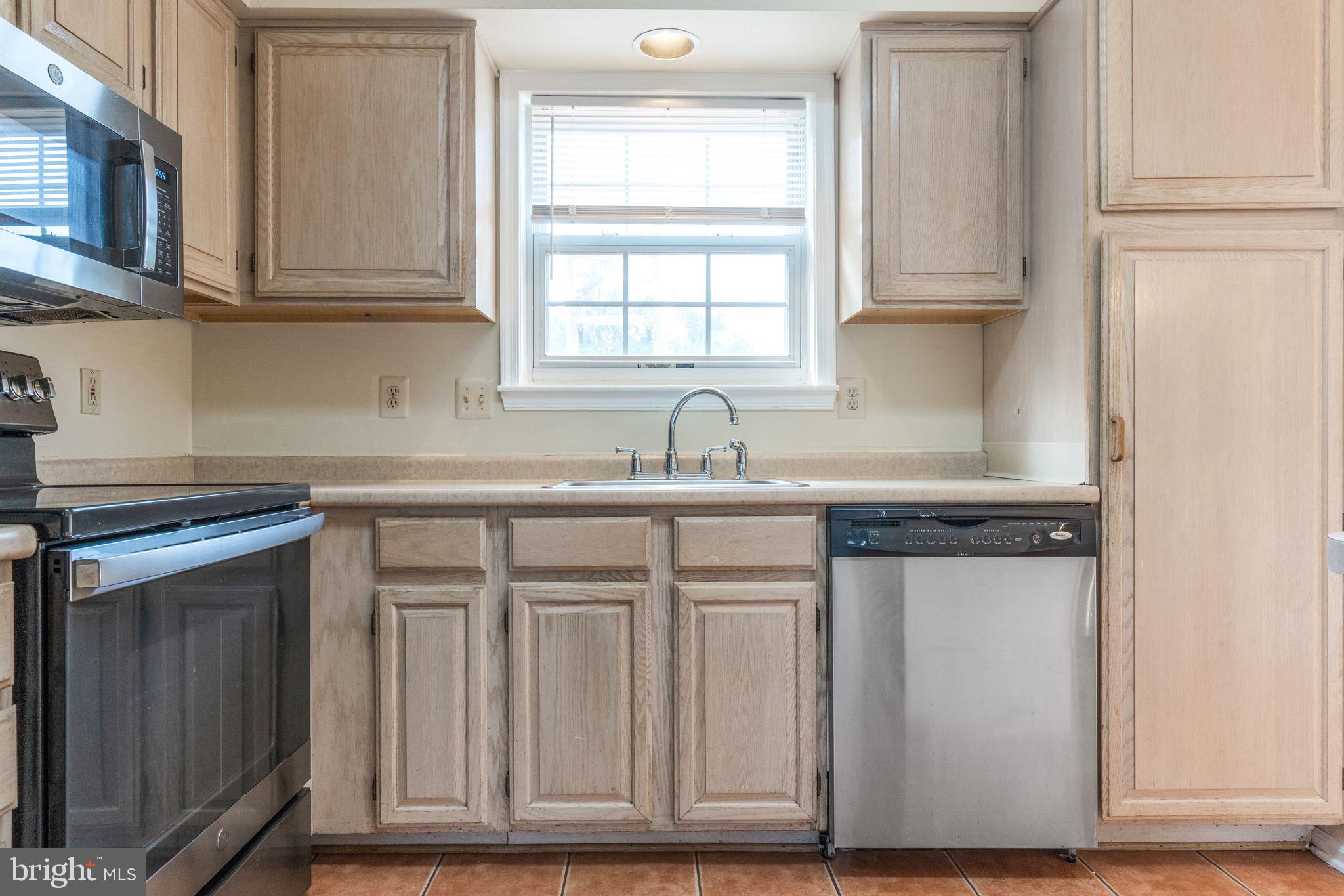 VILLAGES OF MARLBOROUGH - Residential Lease