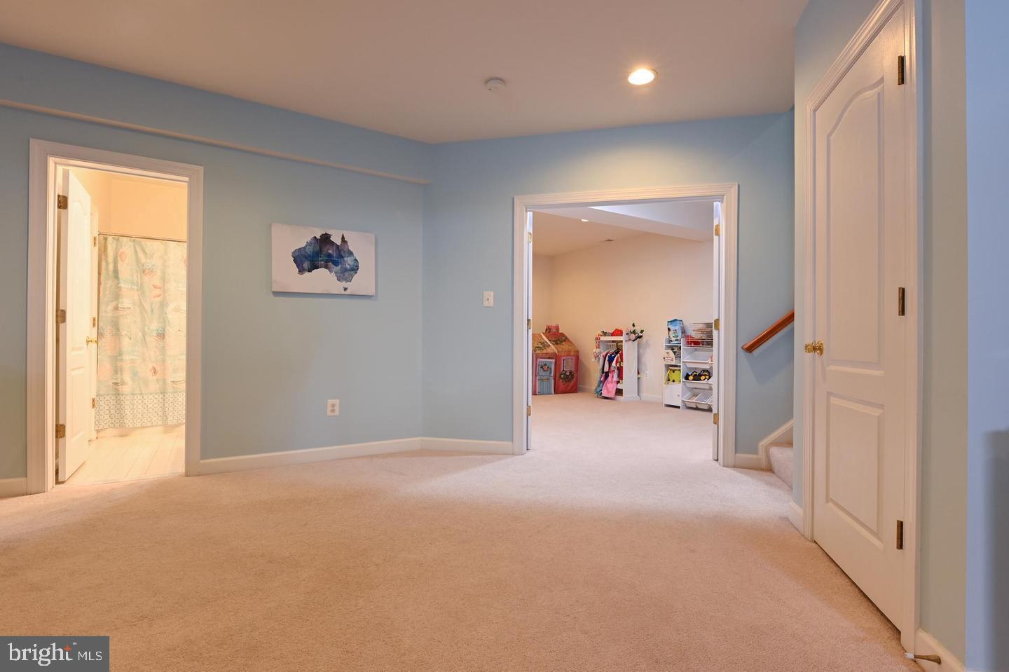 MONTICELLO - Residential Lease